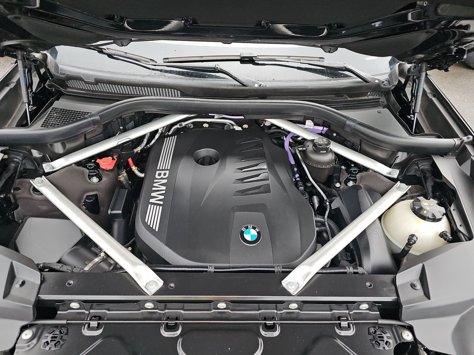 2023 BMW X7 xDrive40i AWD