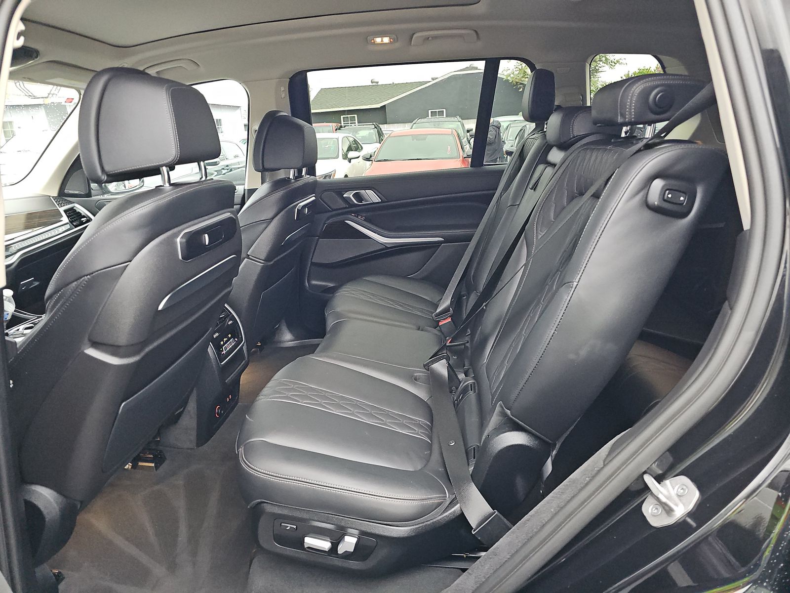 2023 BMW X7 xDrive40i AWD