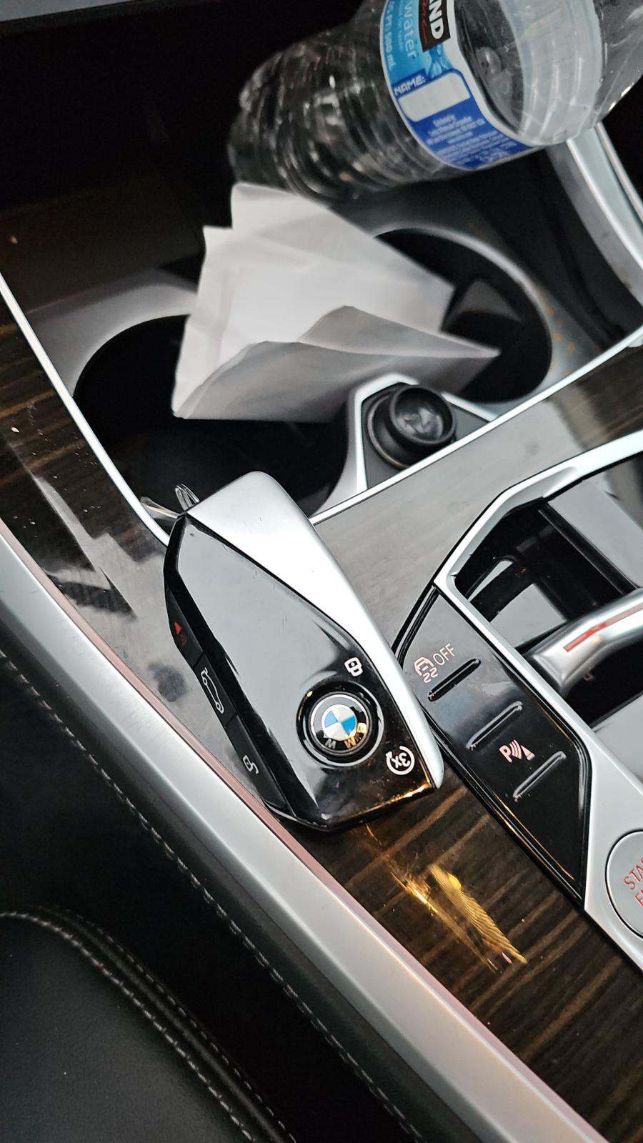 2023 BMW X7 xDrive40i AWD