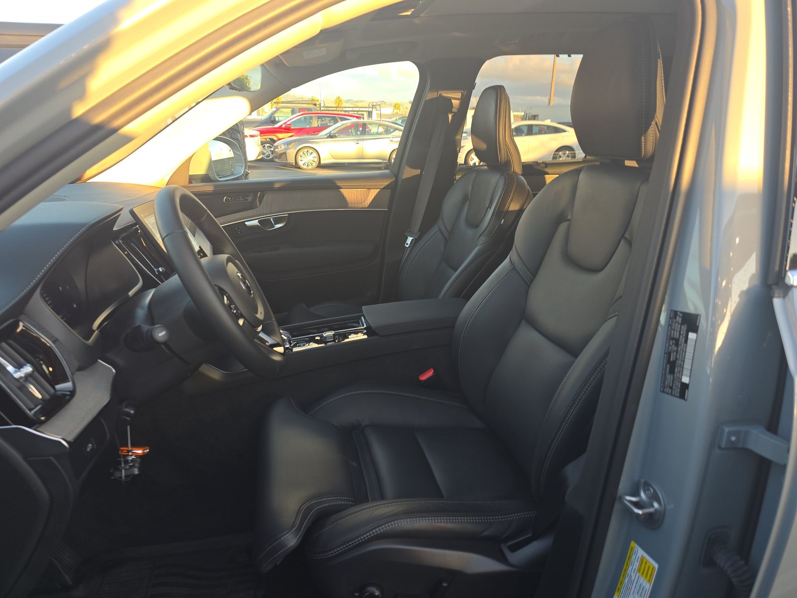 2025 Volvo XC90 B5 Ultra AWD