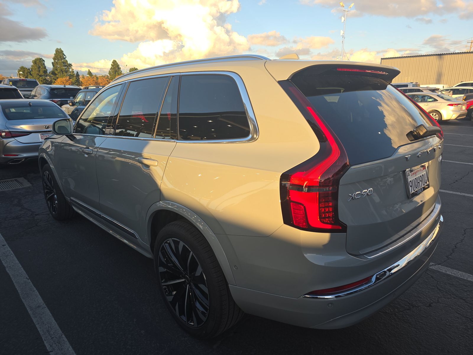 2025 Volvo XC90 B5 Ultra AWD
