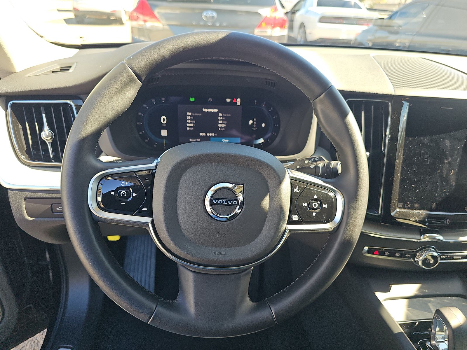 2025 Volvo XC60 B5 Plus AWD