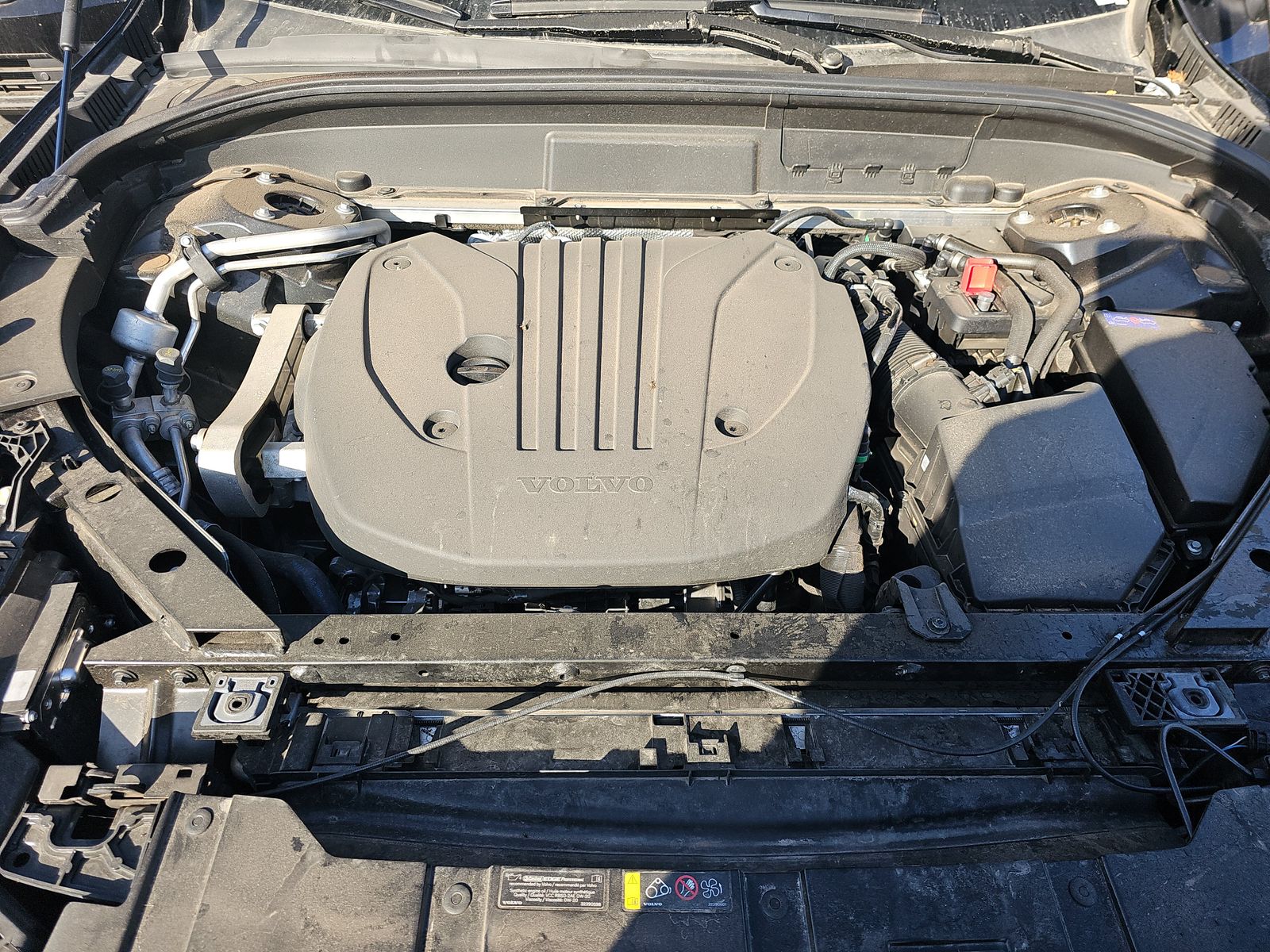 2025 Volvo XC60 B5 Plus AWD