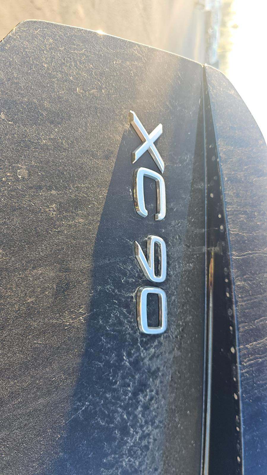 2025 Volvo XC90 B6 Plus AWD