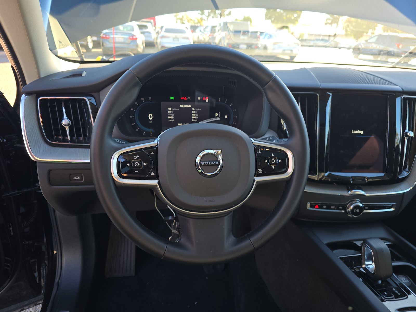 2025 Volvo XC60 B5 Plus AWD