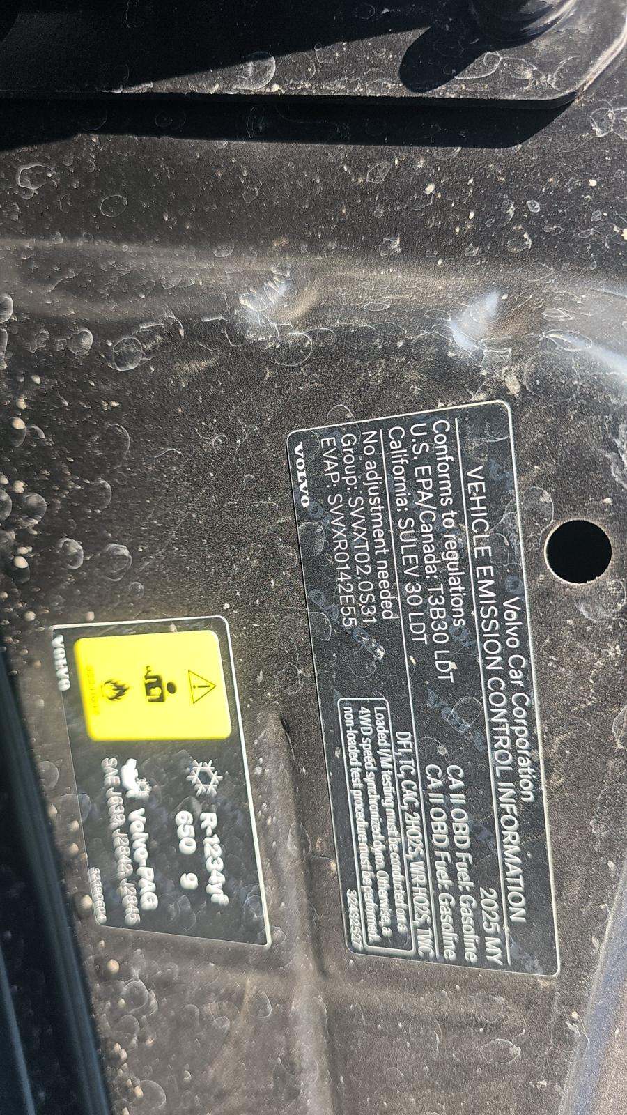 2025 Volvo XC60 B5 Plus AWD