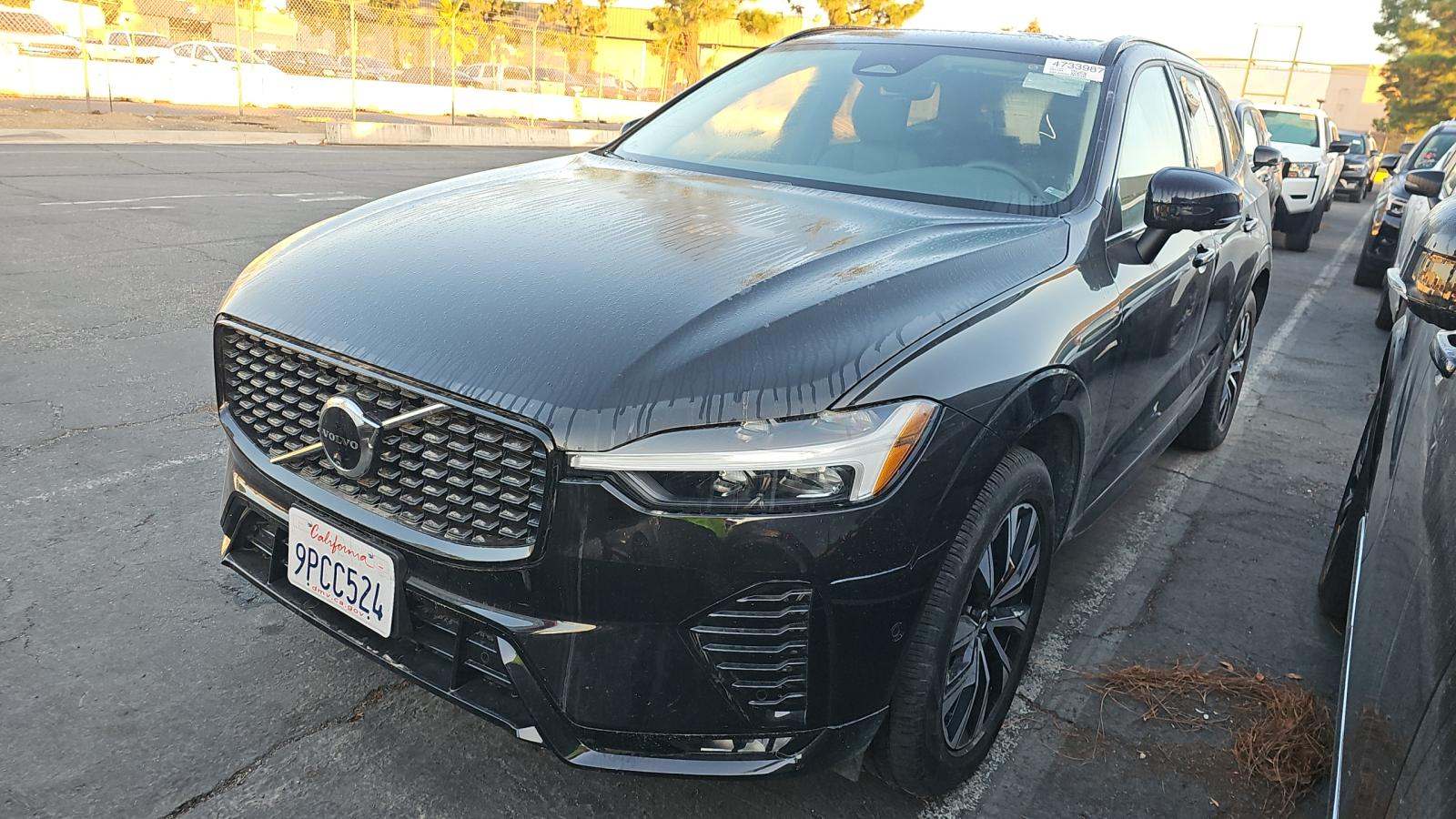 2025 Volvo XC60 B5 Plus AWD