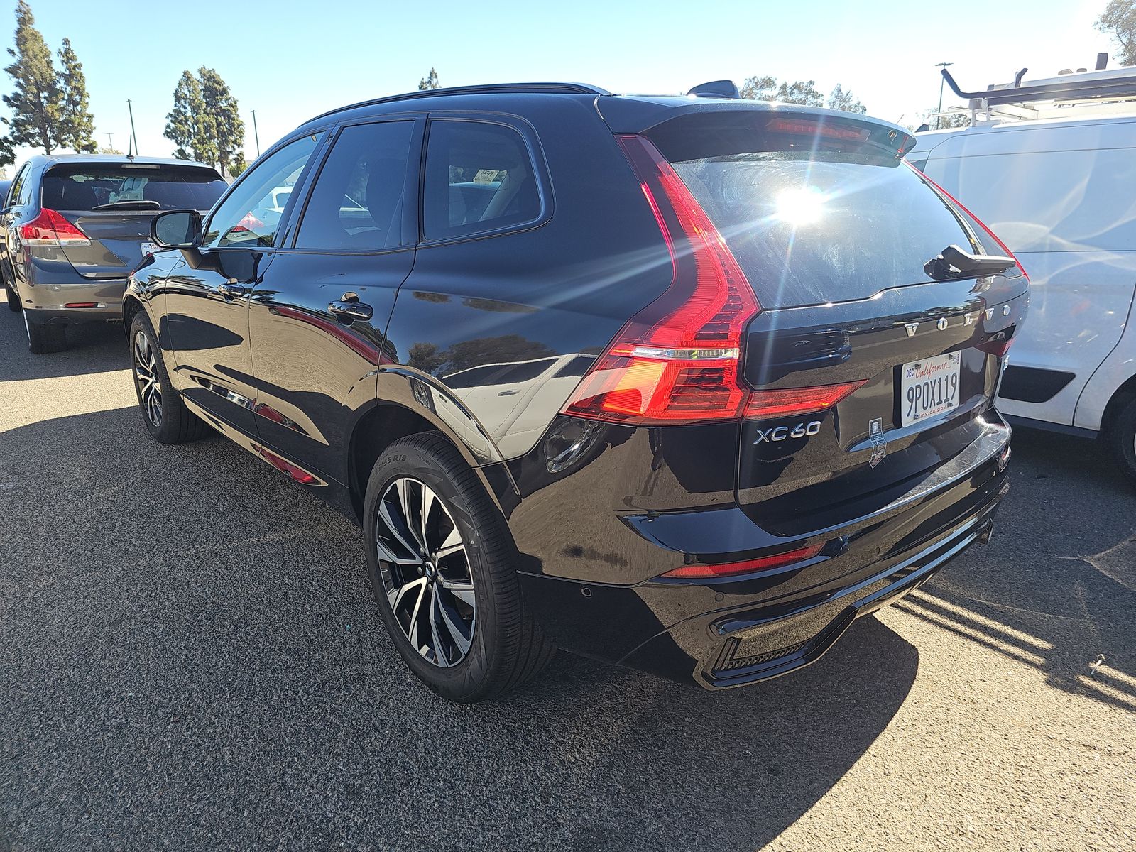 2025 Volvo XC60 B5 Plus AWD