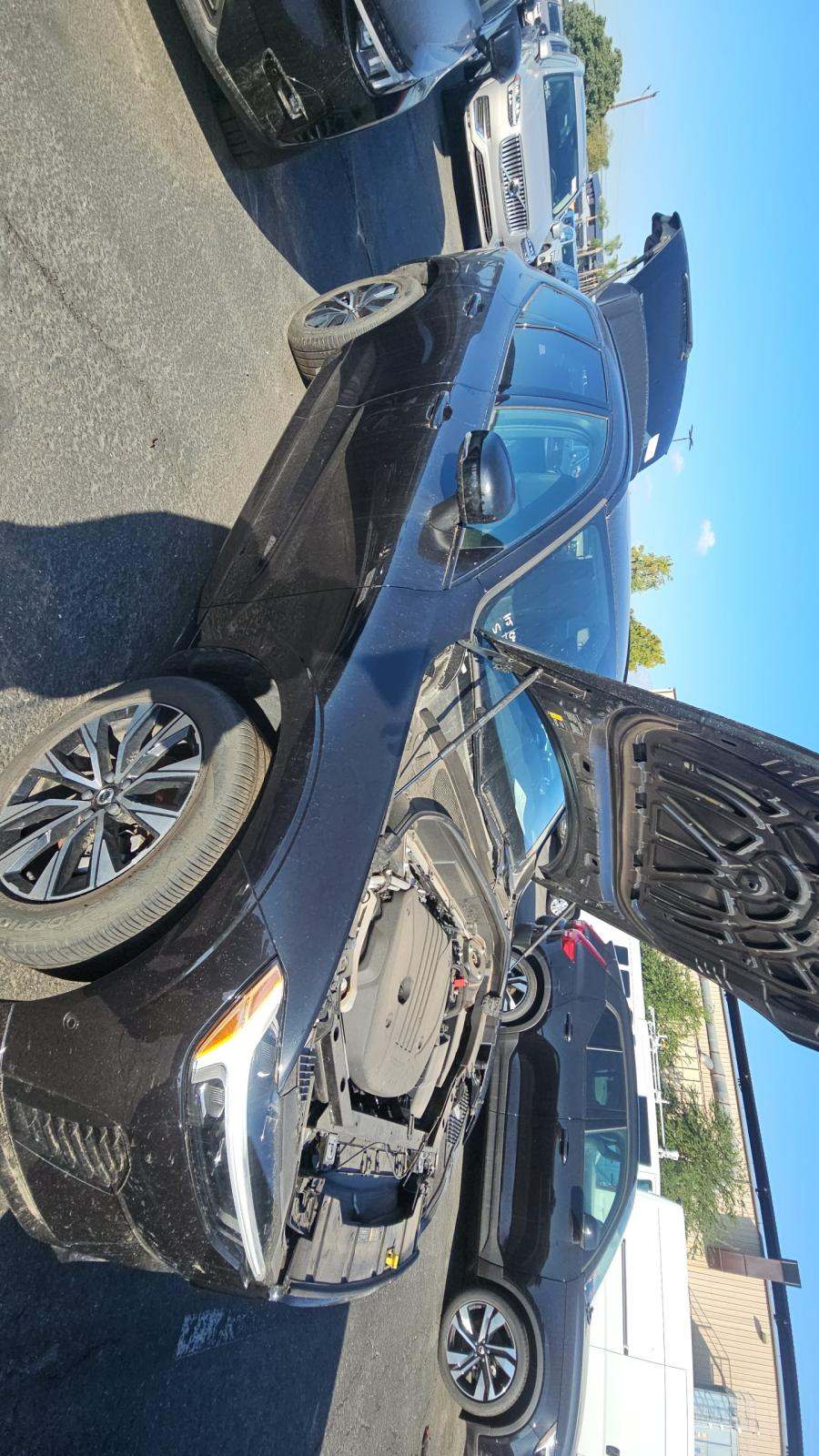 2025 Volvo XC60 B5 Plus AWD