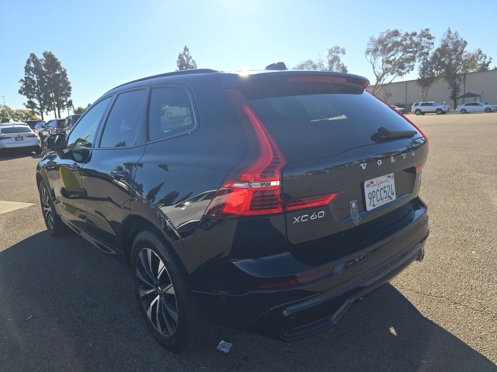 2025 Volvo XC60 B5 Plus AWD