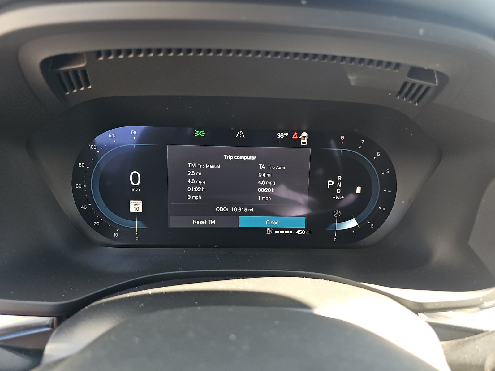 2025 Volvo XC60 B5 Plus AWD