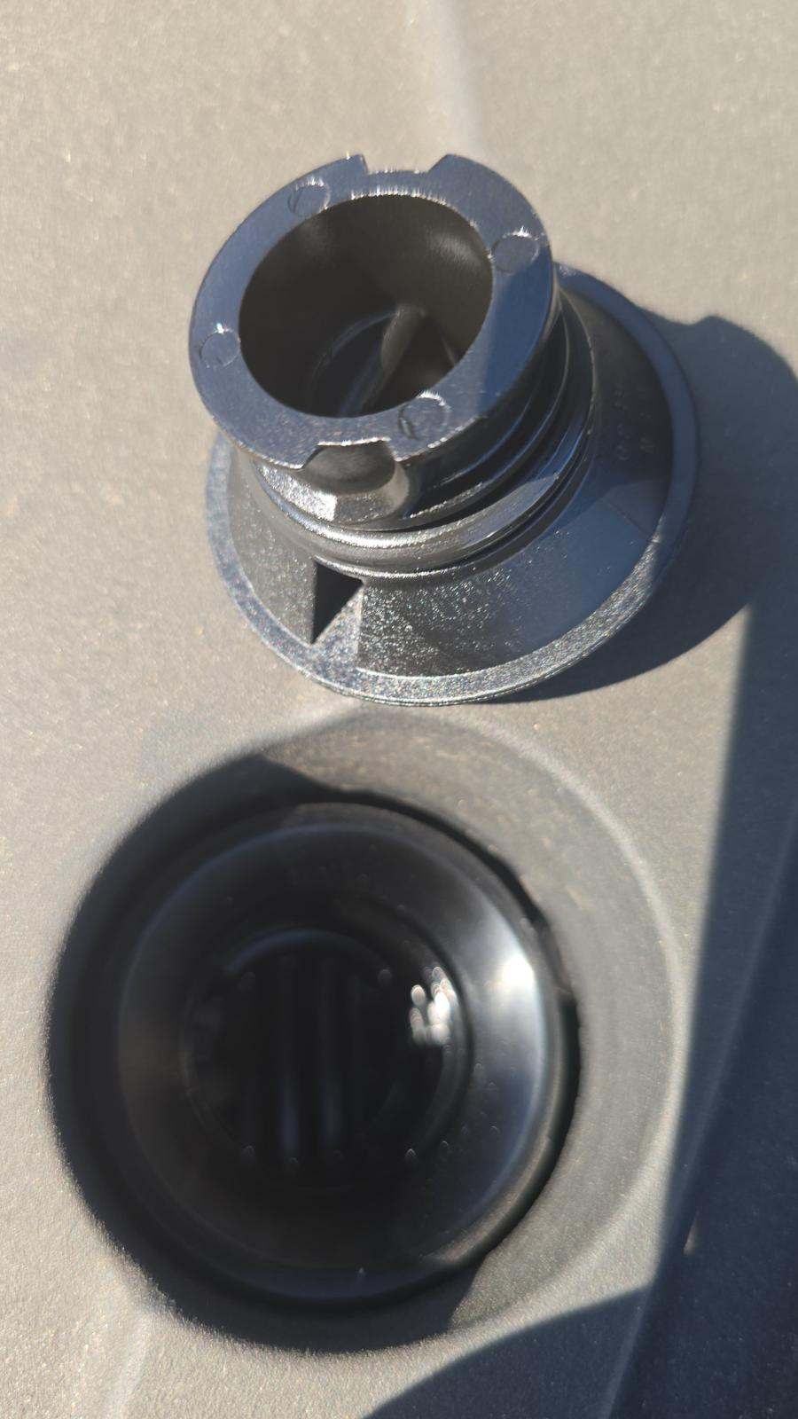 2025 Volvo XC60 B5 Plus AWD