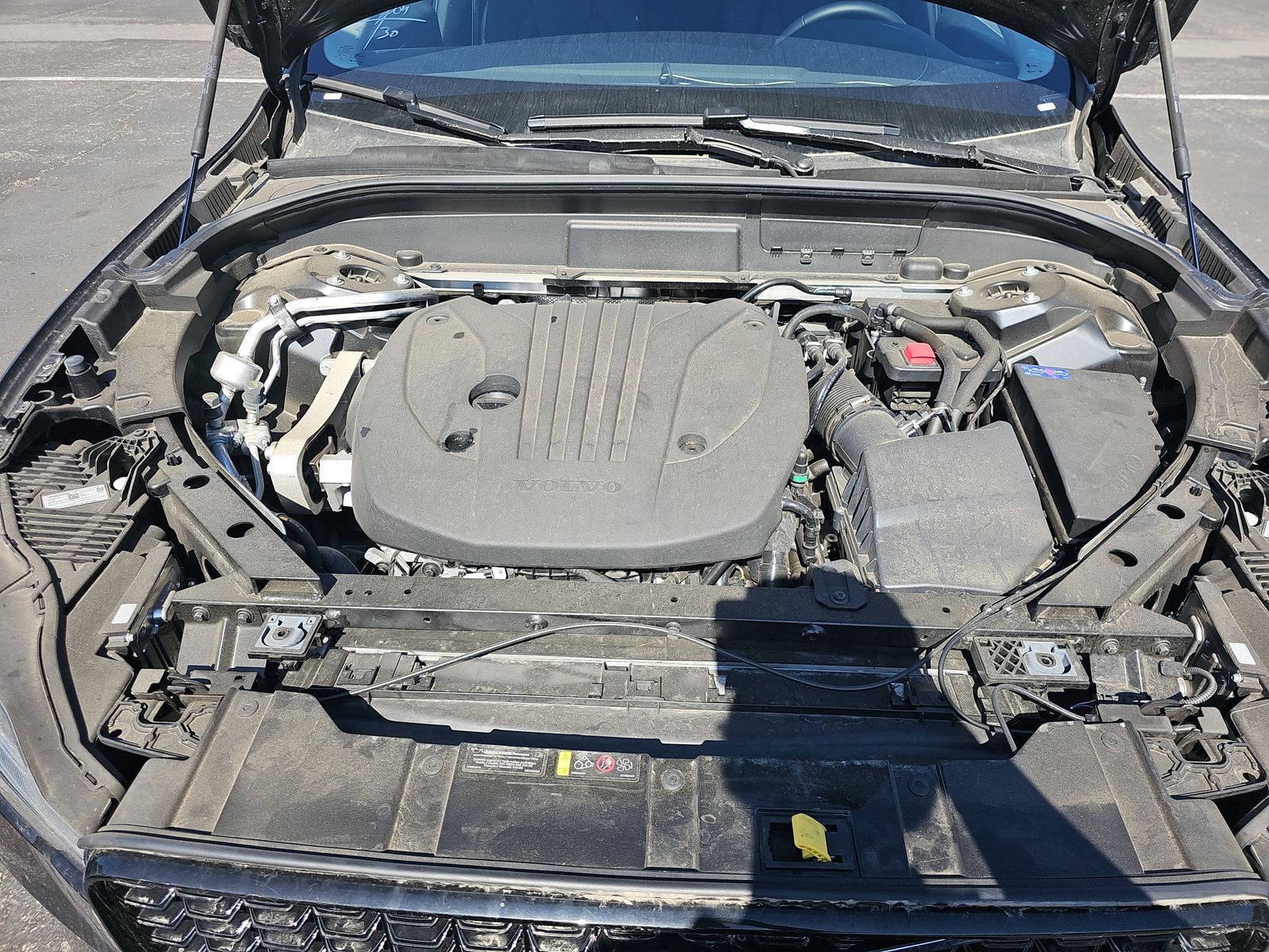 2025 Volvo XC60 B5 Plus AWD