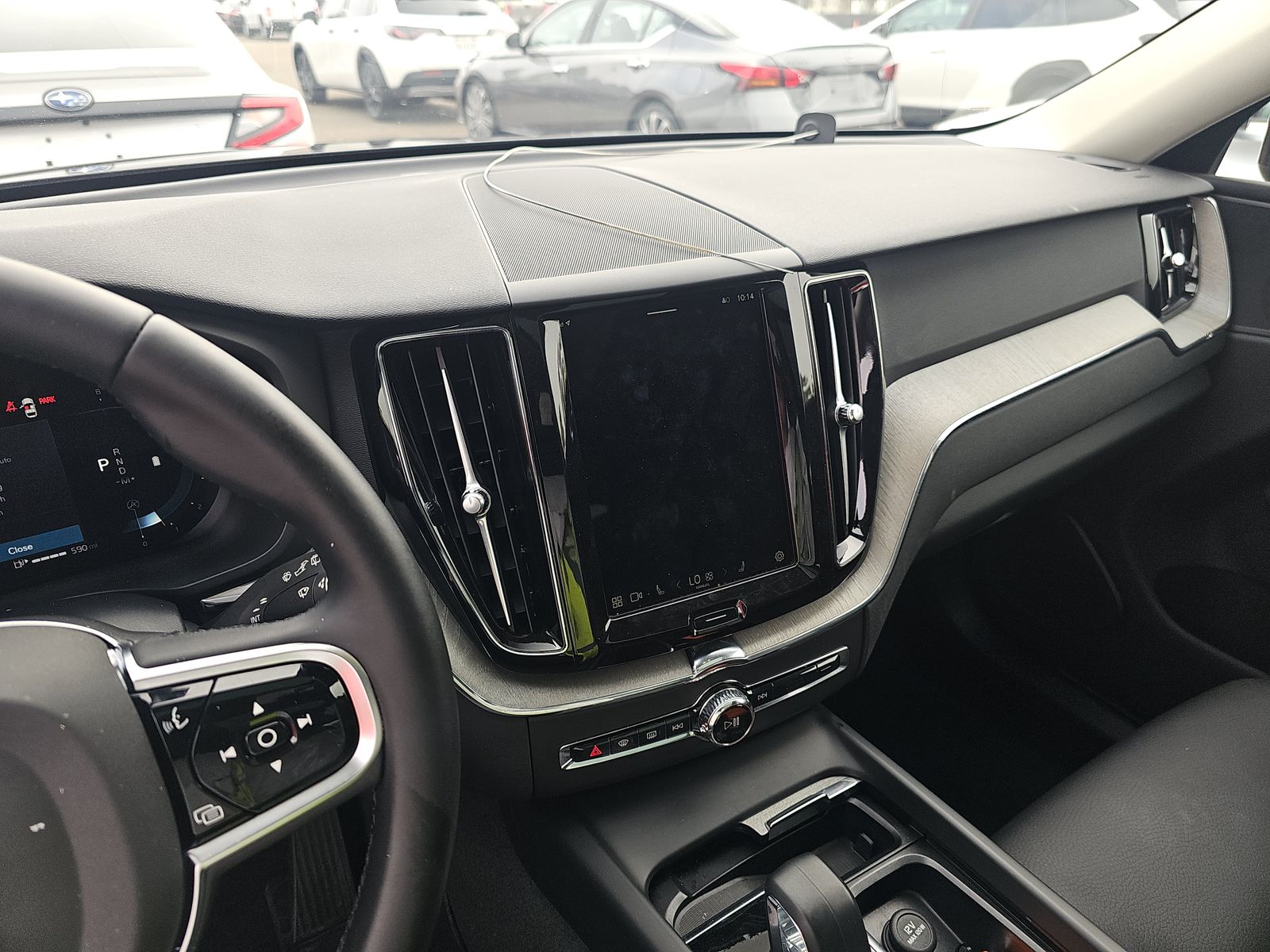 2025 Volvo XC60 B5 Plus AWD