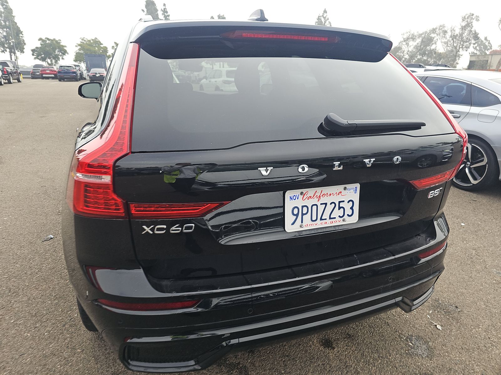 2025 Volvo XC60 B5 Plus AWD