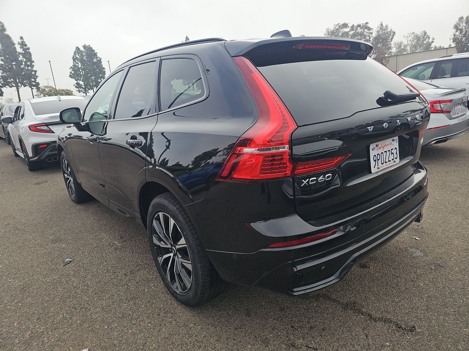 2025 Volvo XC60 B5 Plus AWD