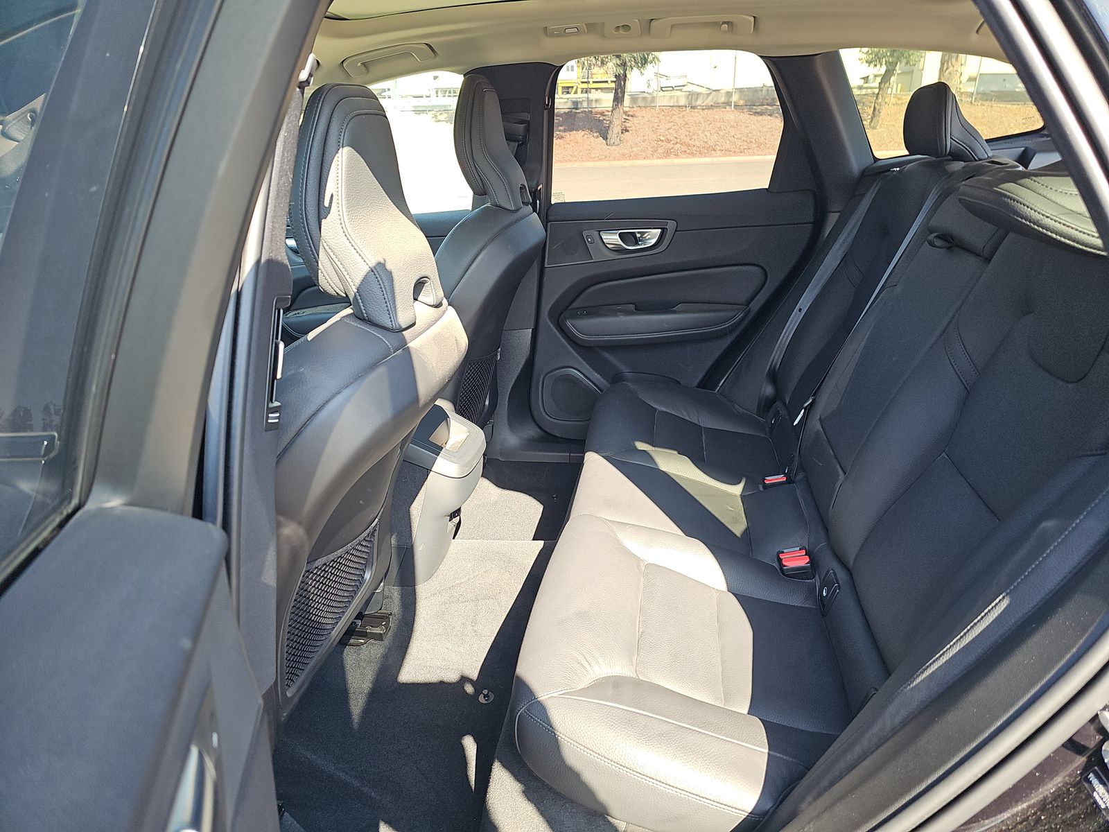 2025 Volvo XC60 B5 Plus AWD