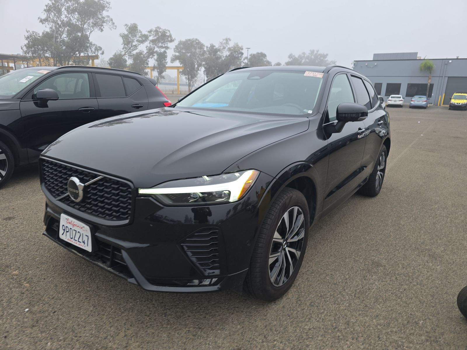 2025 Volvo XC60 B5 Plus AWD