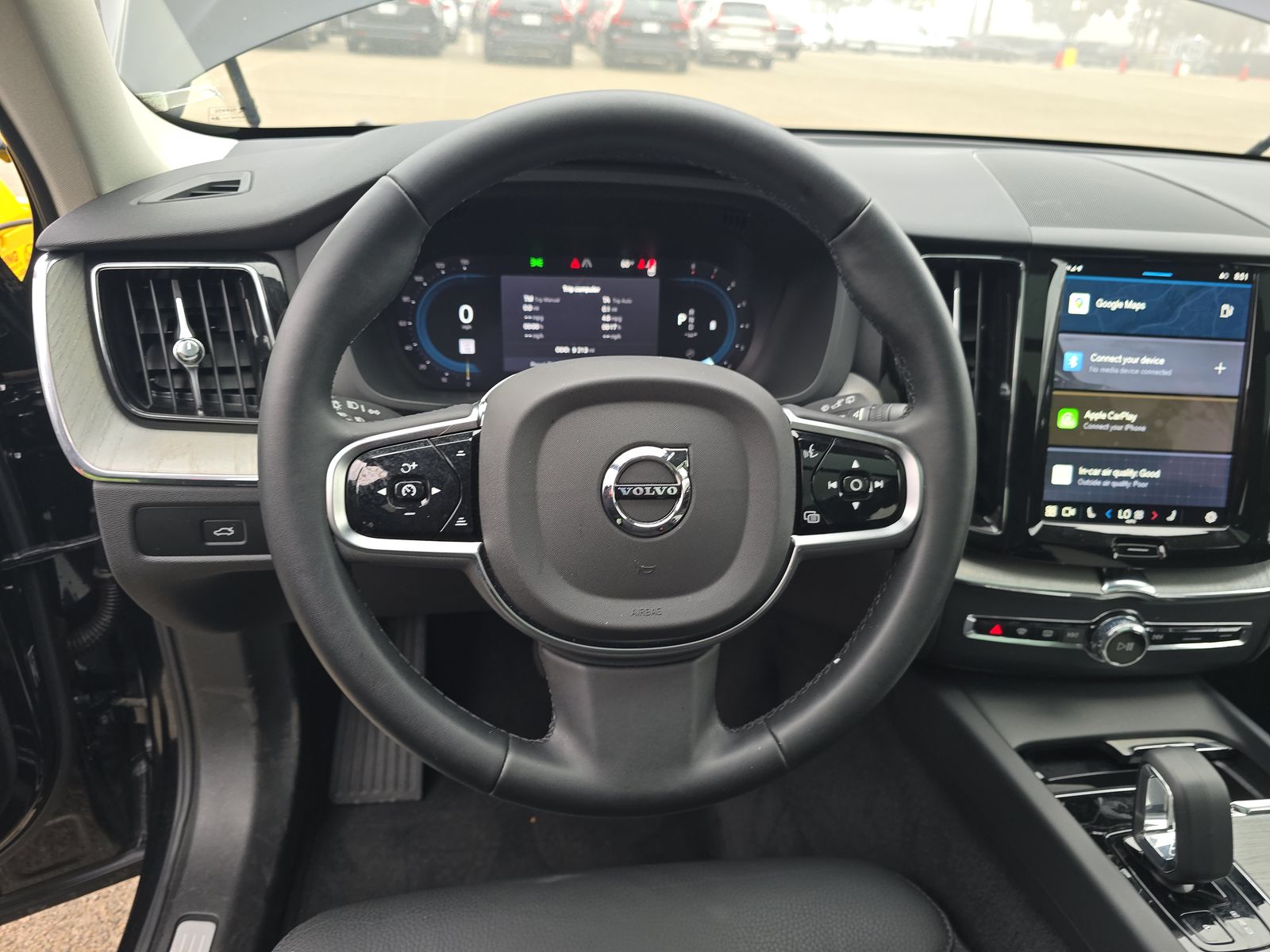 2025 Volvo XC60 B5 Plus AWD