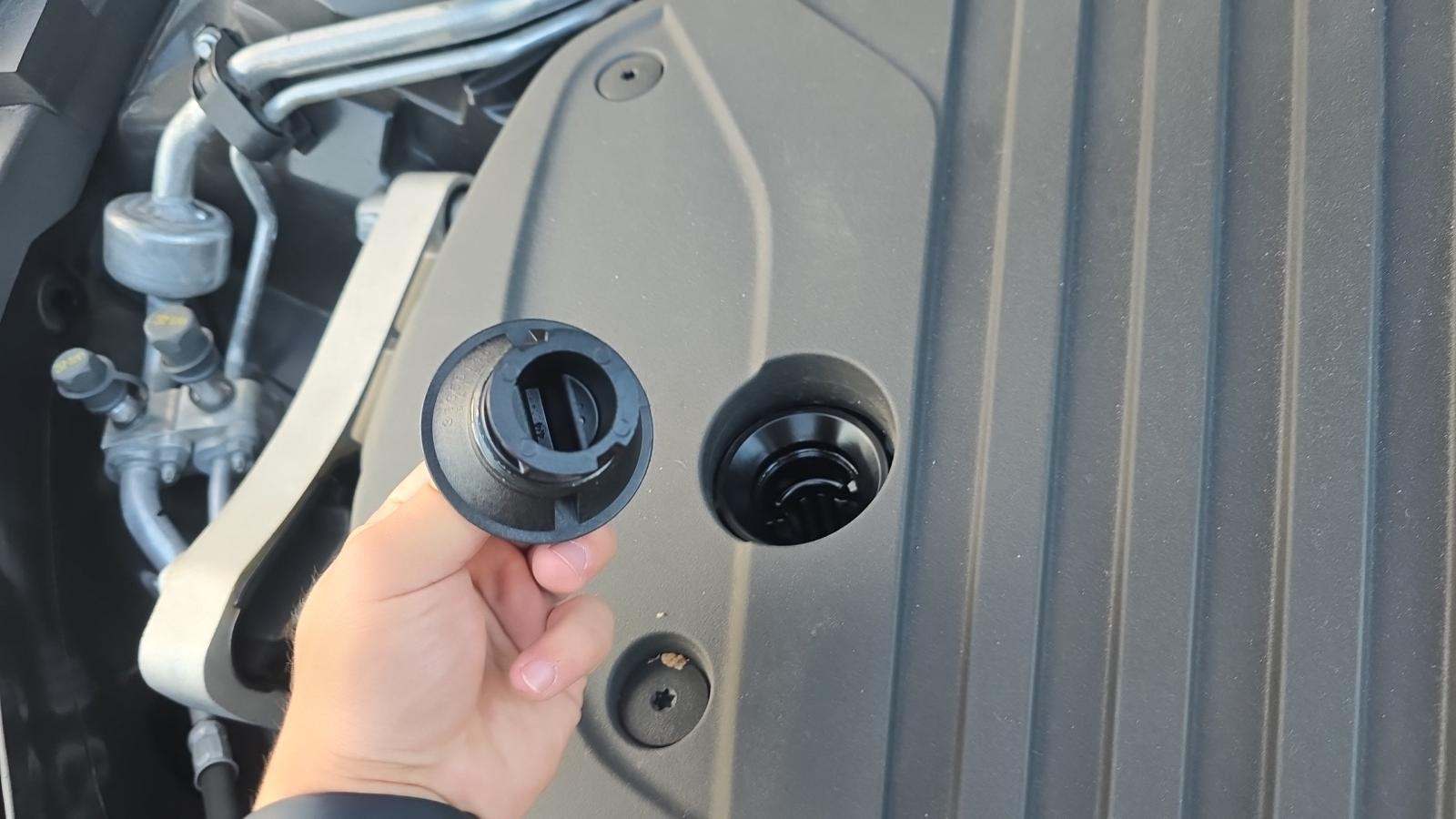 2025 Volvo XC60 B5 Plus AWD