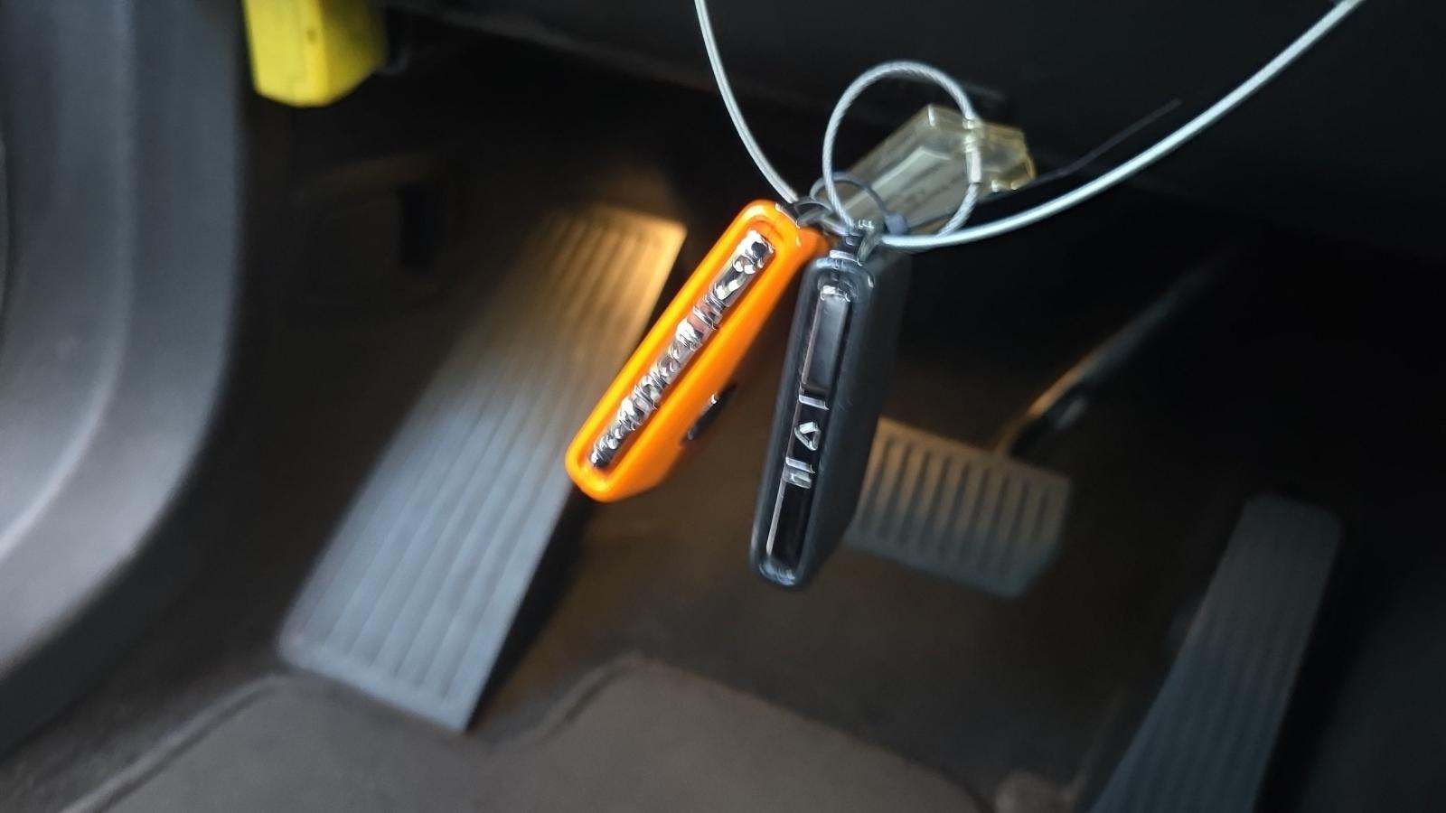 2025 Volvo XC60 B5 Plus AWD