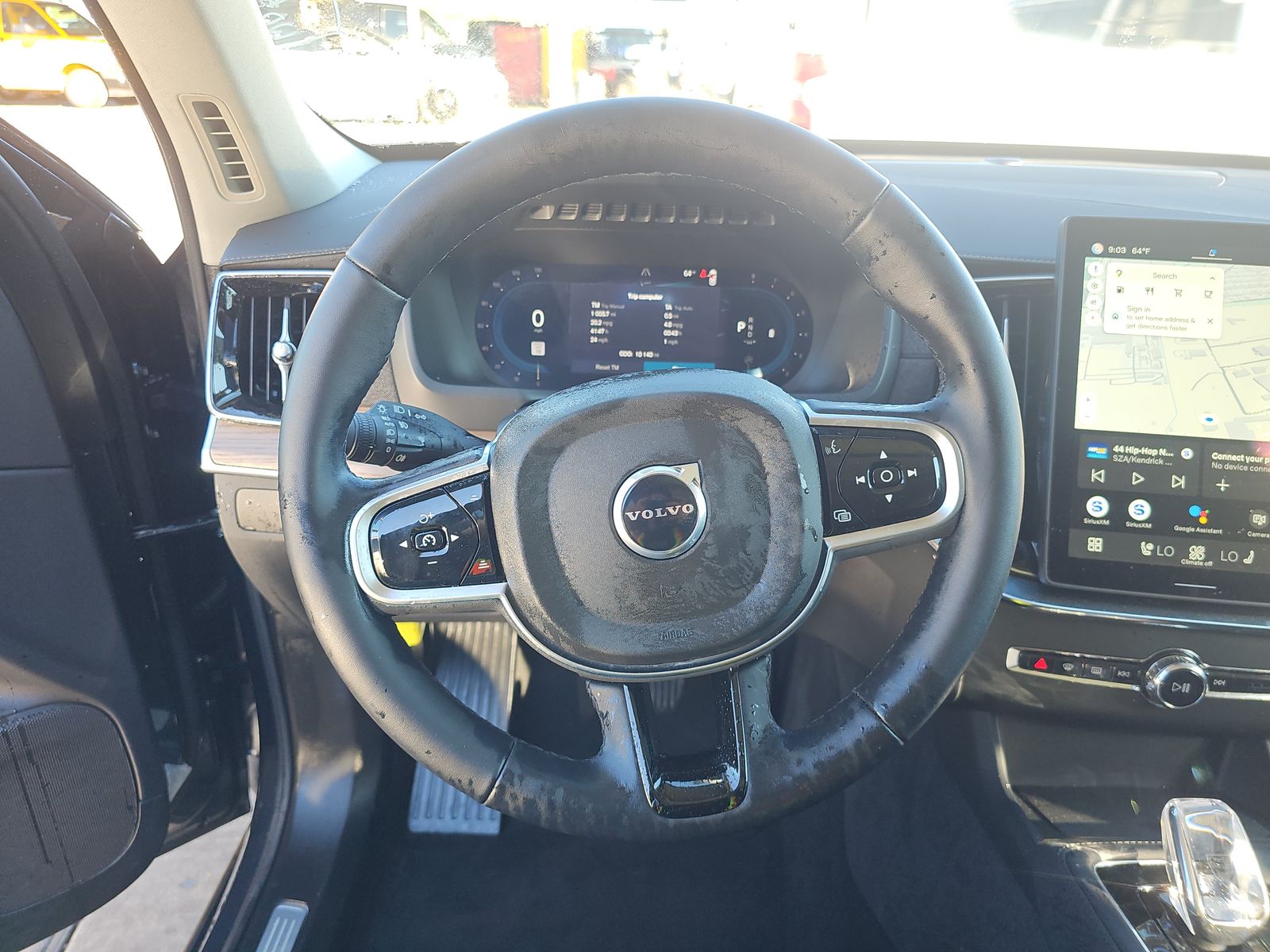 2025 Volvo XC90 B6 Plus AWD