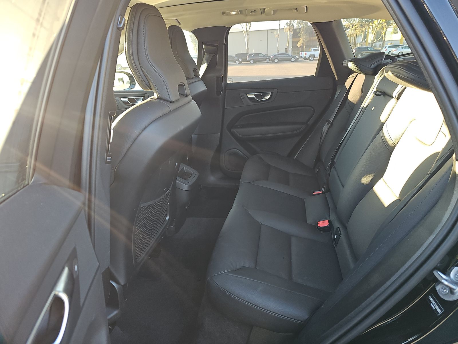 2025 Volvo XC60 B5 Plus AWD