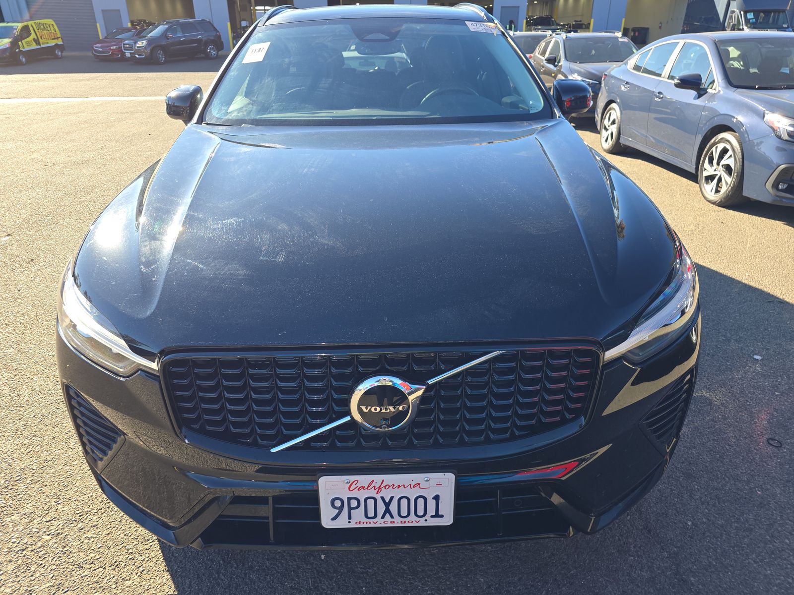 2025 Volvo XC60 B5 Plus AWD