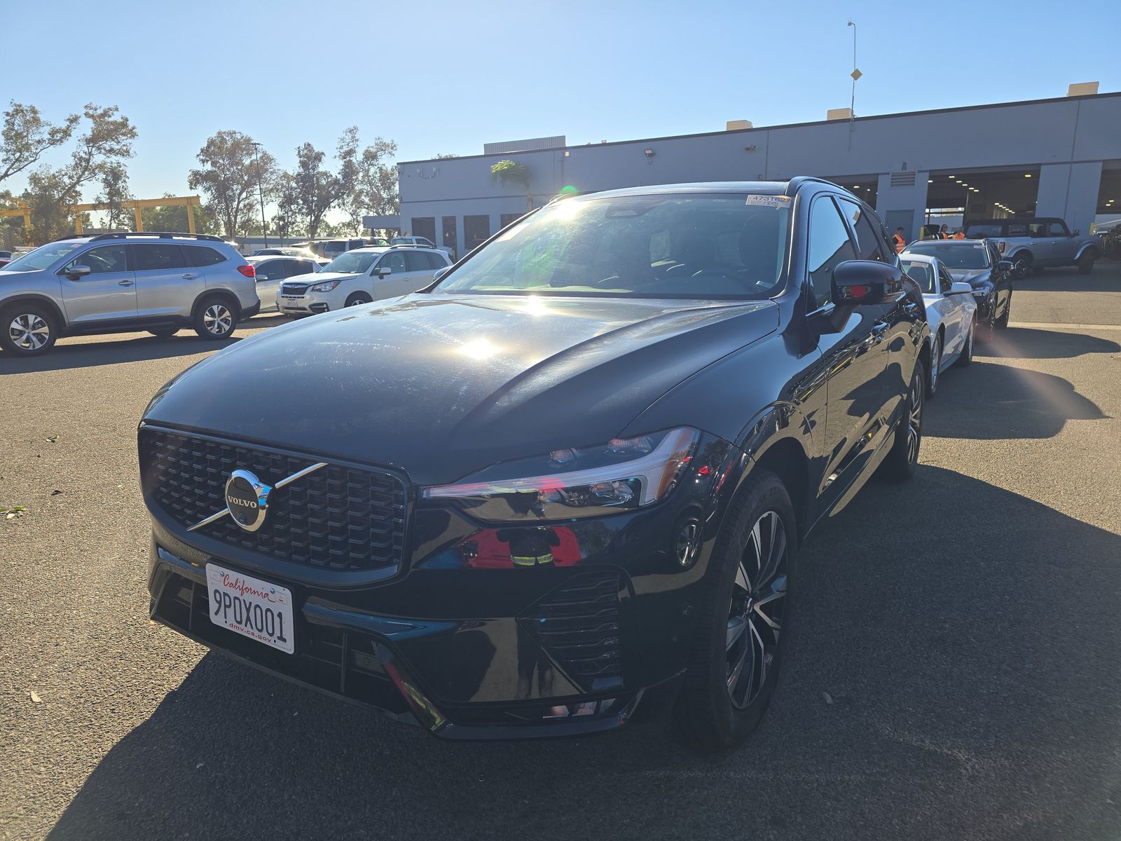 2025 Volvo XC60 B5 Plus AWD