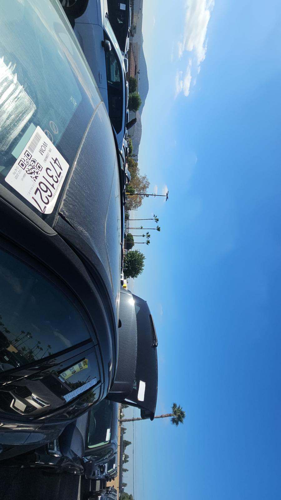 2025 Volvo XC60 B5 Plus AWD