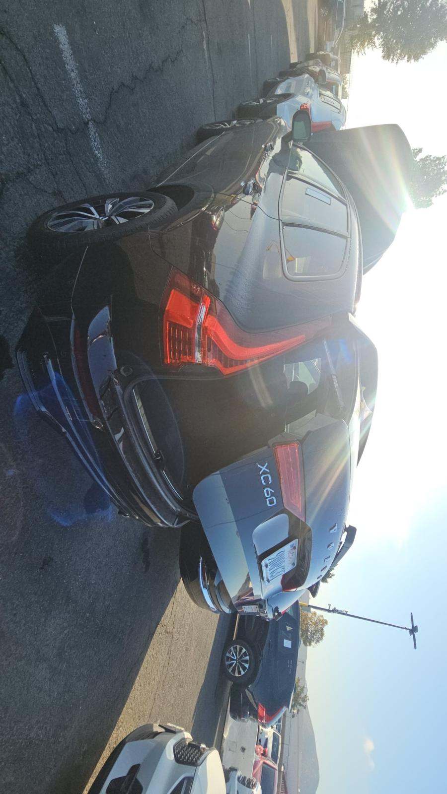 2025 Volvo XC60 B5 Plus AWD