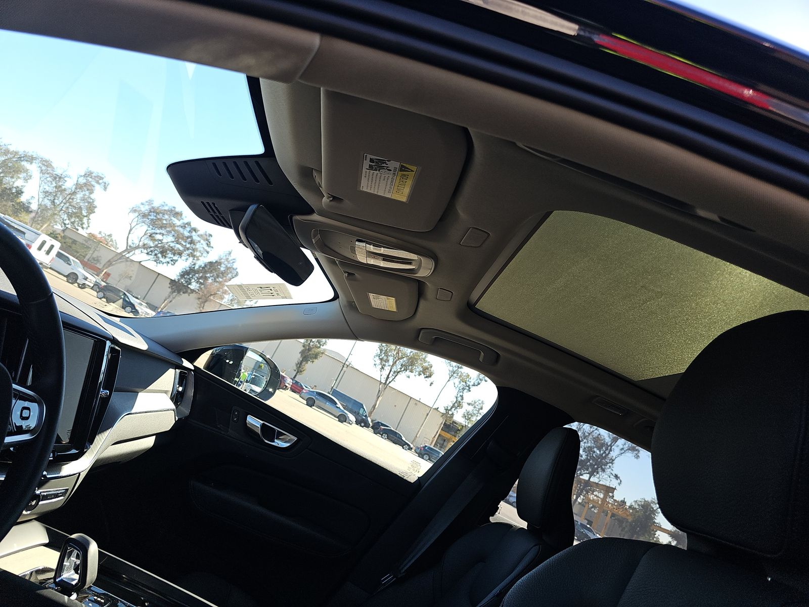 2025 Volvo XC60 B5 Plus AWD