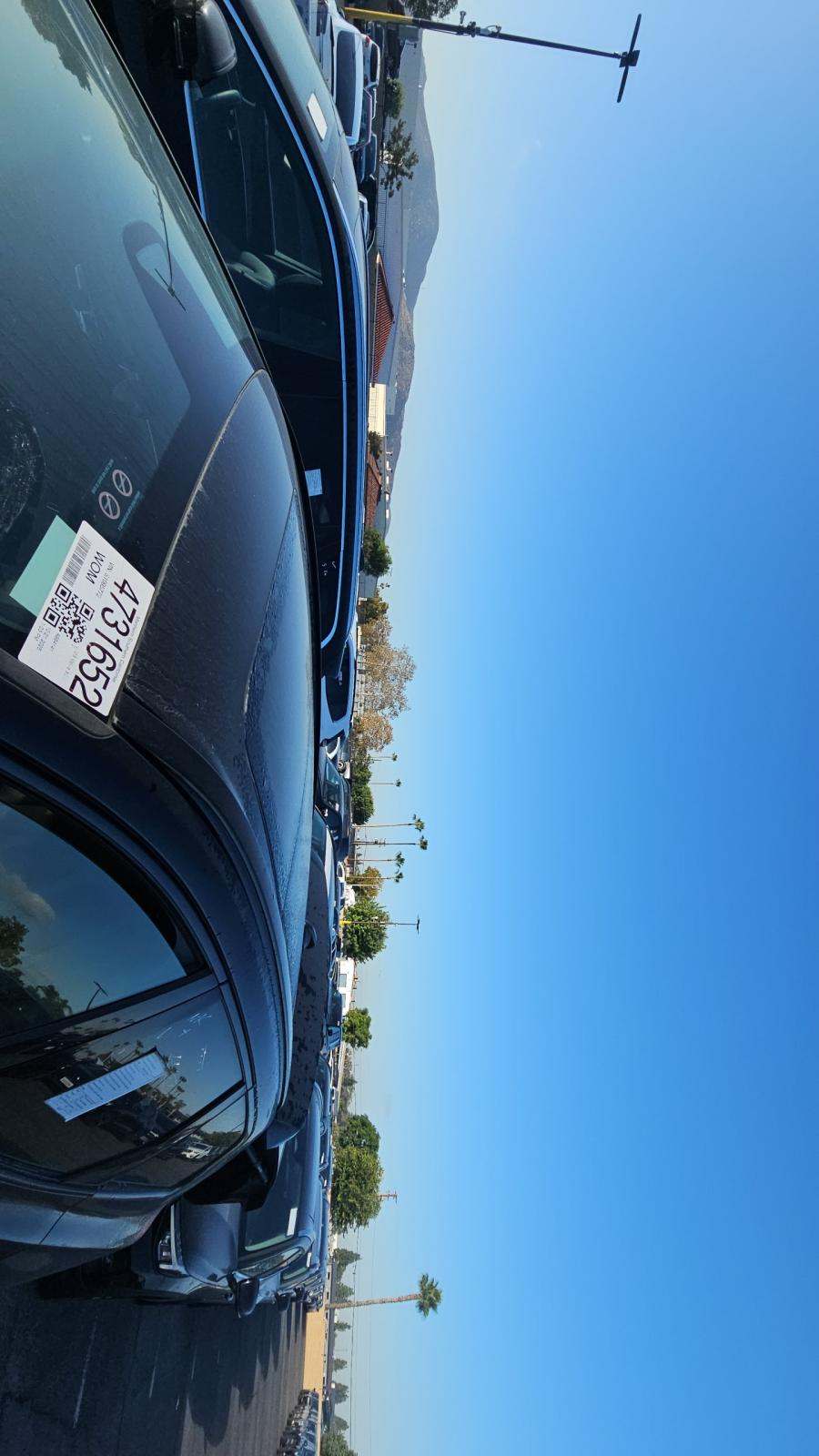 2025 Volvo XC60 B5 Plus AWD