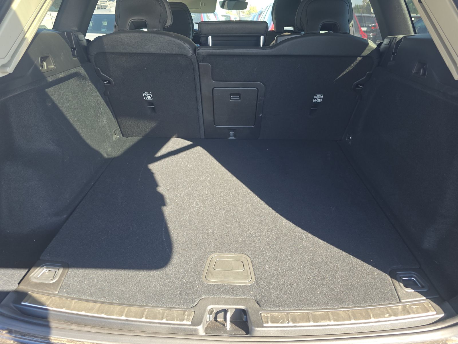 2025 Volvo XC60 B5 Plus AWD