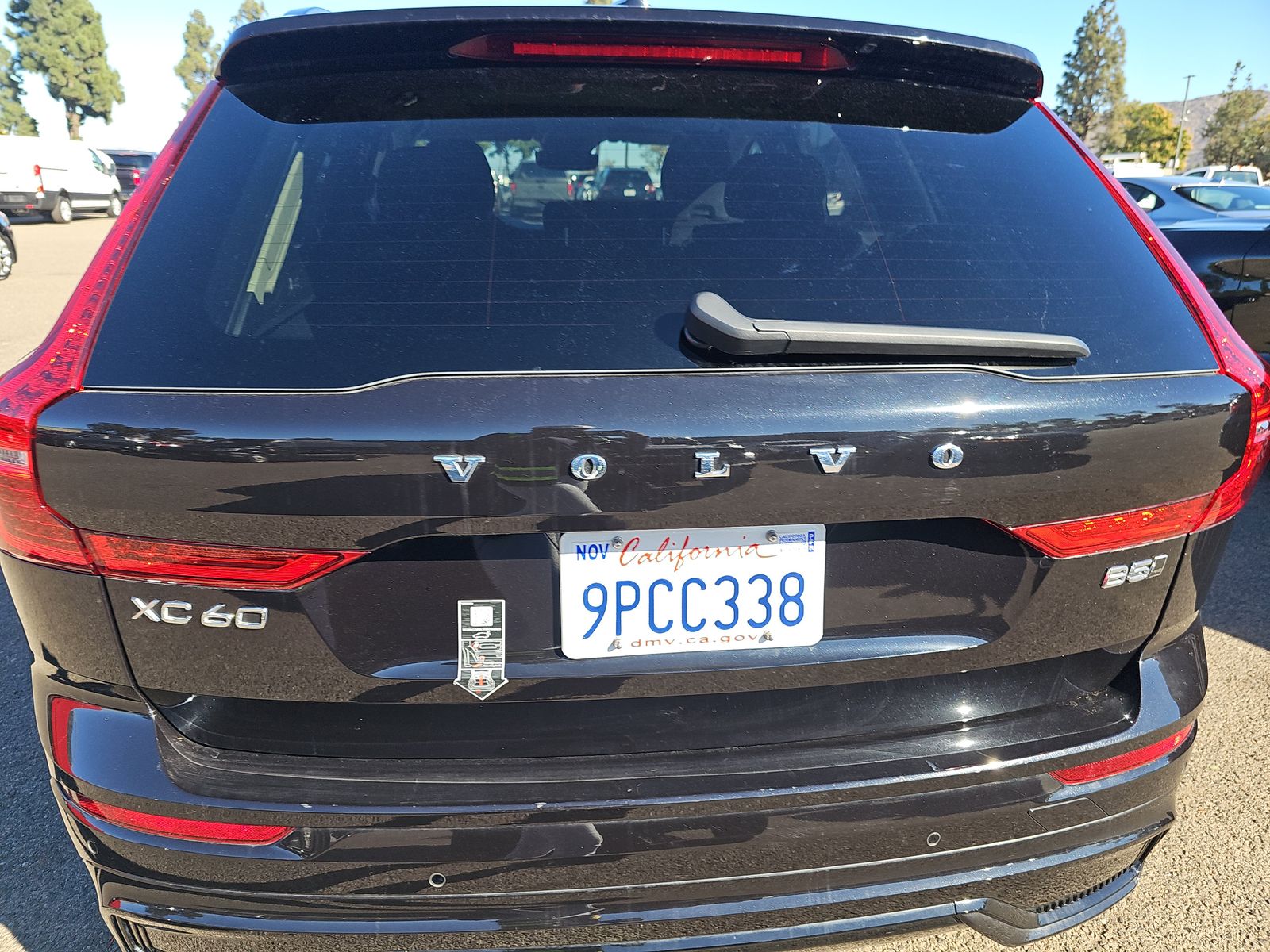 2025 Volvo XC60 B5 Plus AWD