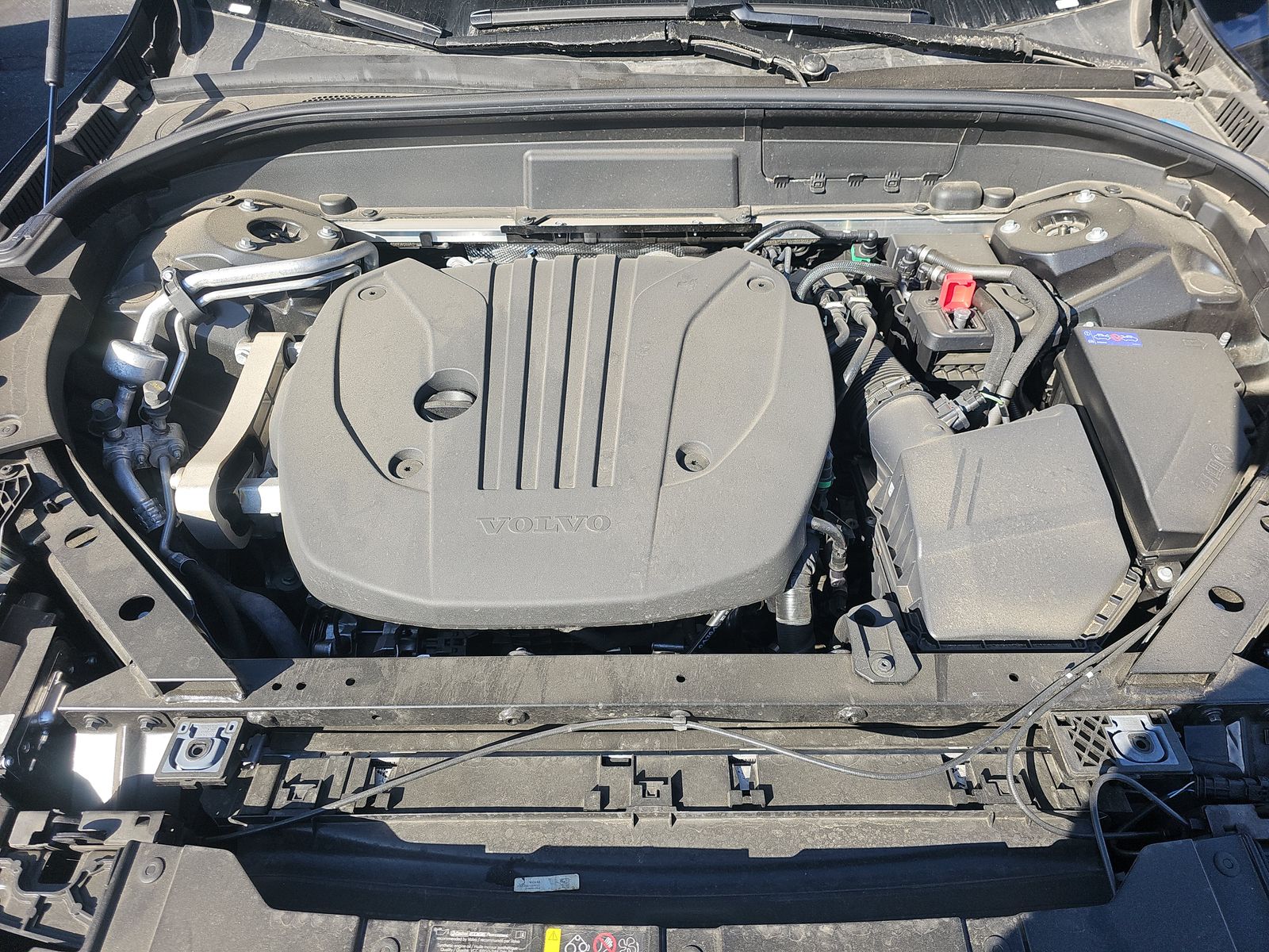 2025 Volvo XC60 B5 Plus AWD