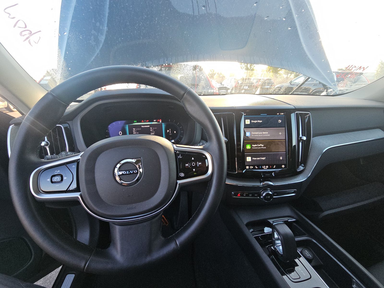 2025 Volvo XC60 B5 Plus AWD