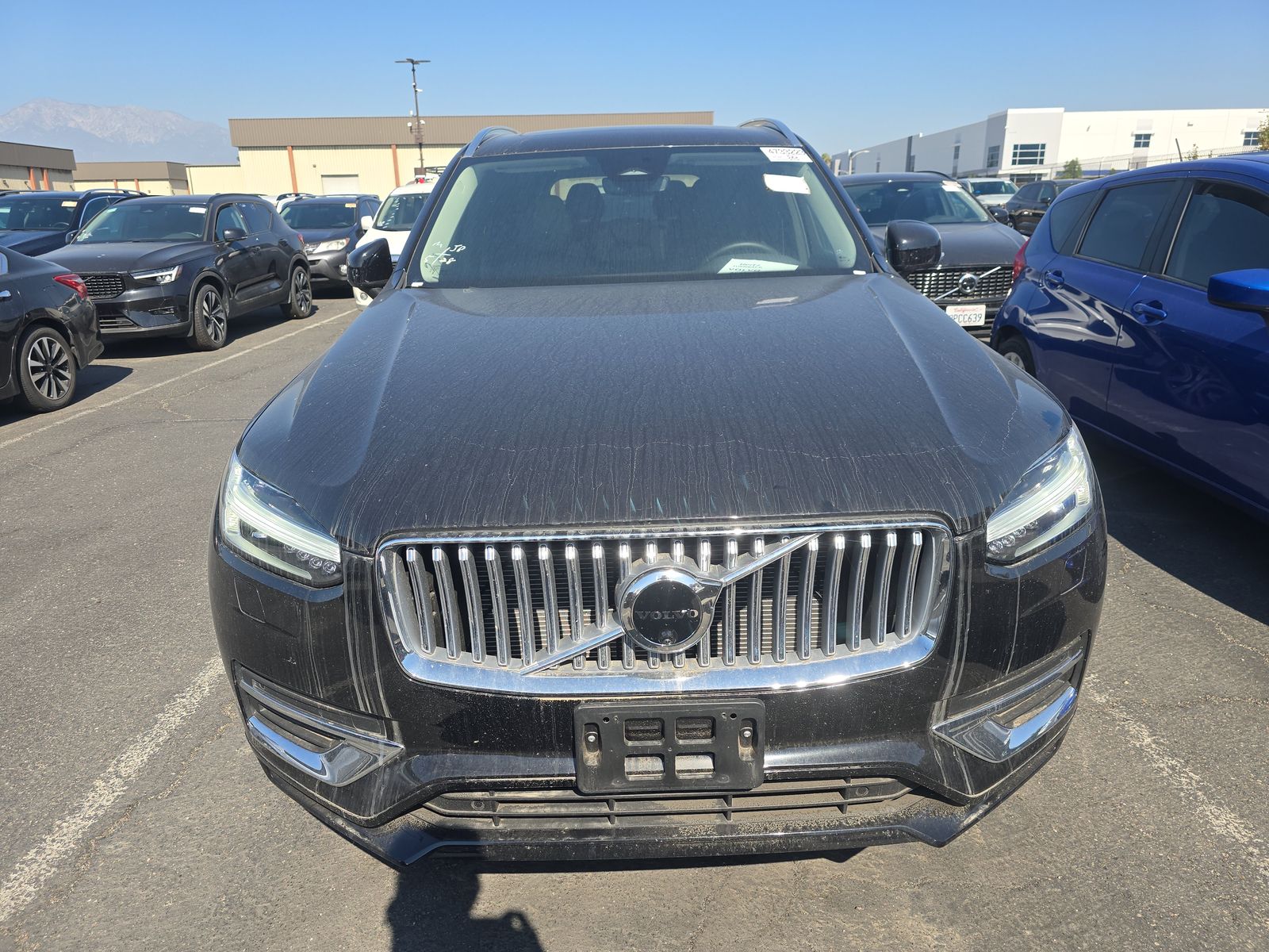 2025 Volvo XC90 B6 Plus AWD