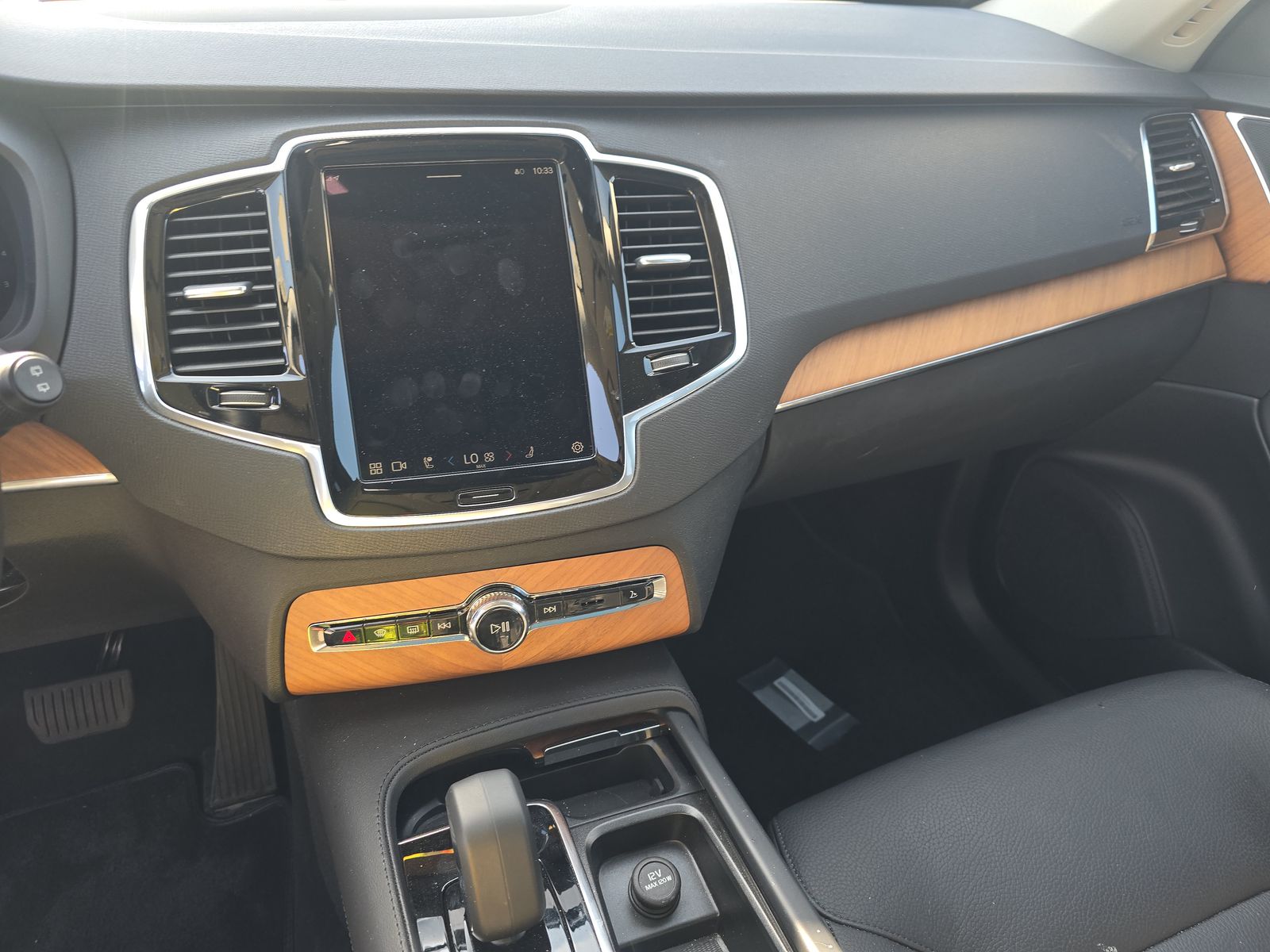 2025 Volvo XC90 B6 Plus AWD