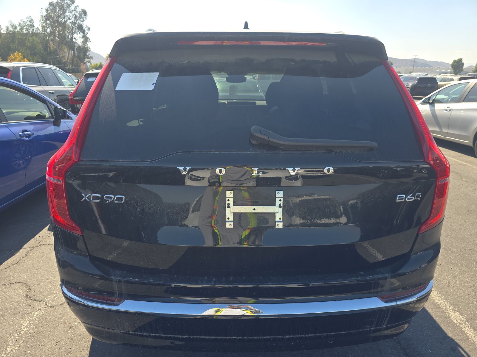 2025 Volvo XC90 B6 Plus AWD