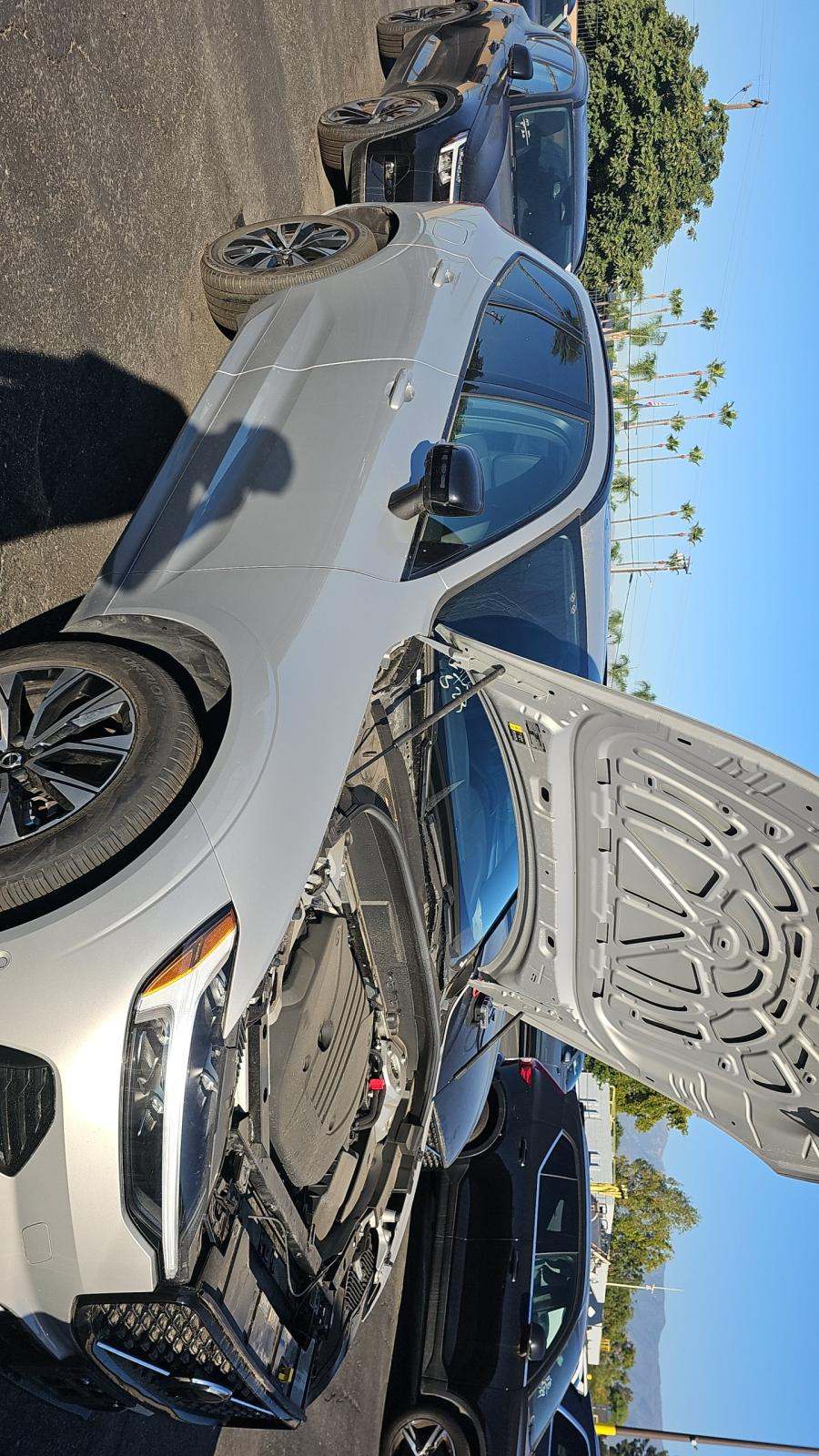 2025 Volvo XC60 B5 Plus AWD