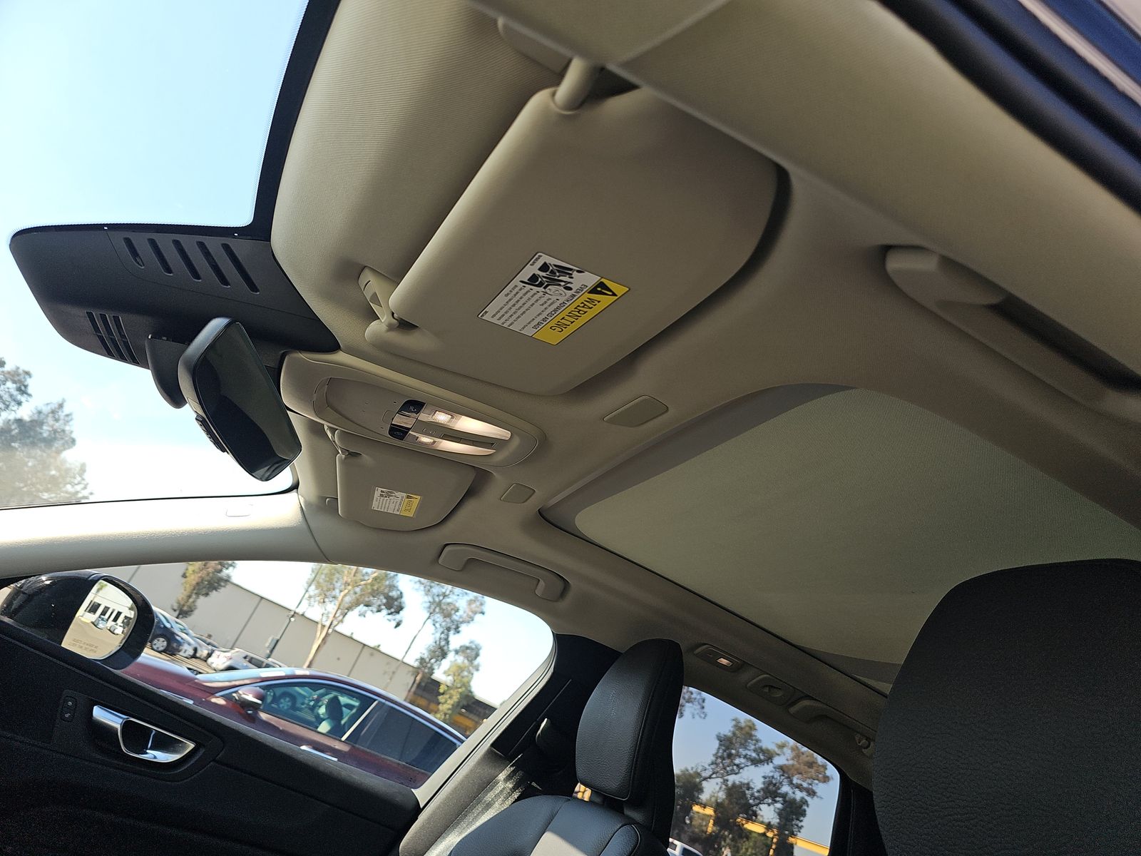 2025 Volvo XC60 B5 Plus AWD