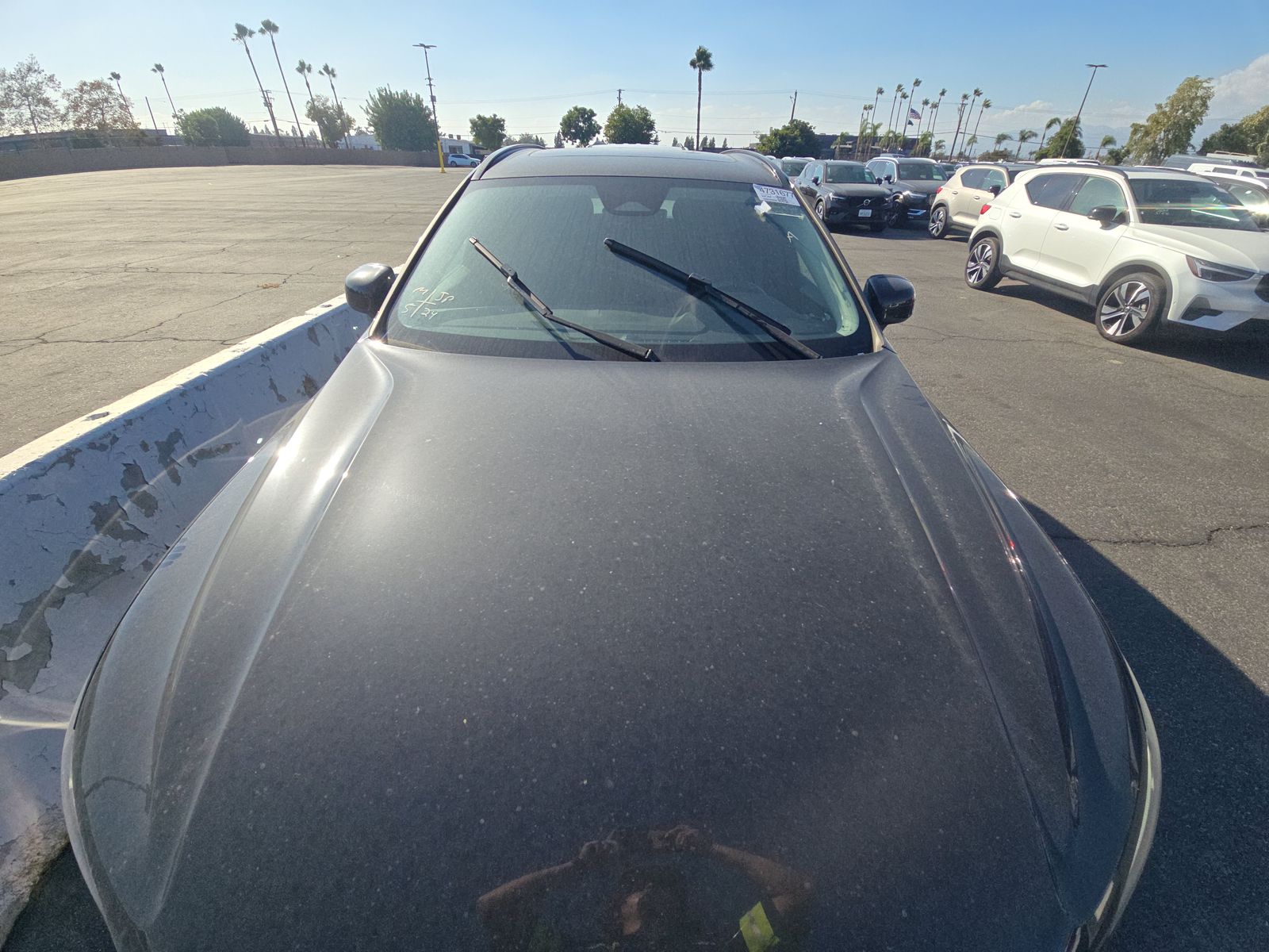 2025 Volvo XC60 B5 Plus AWD