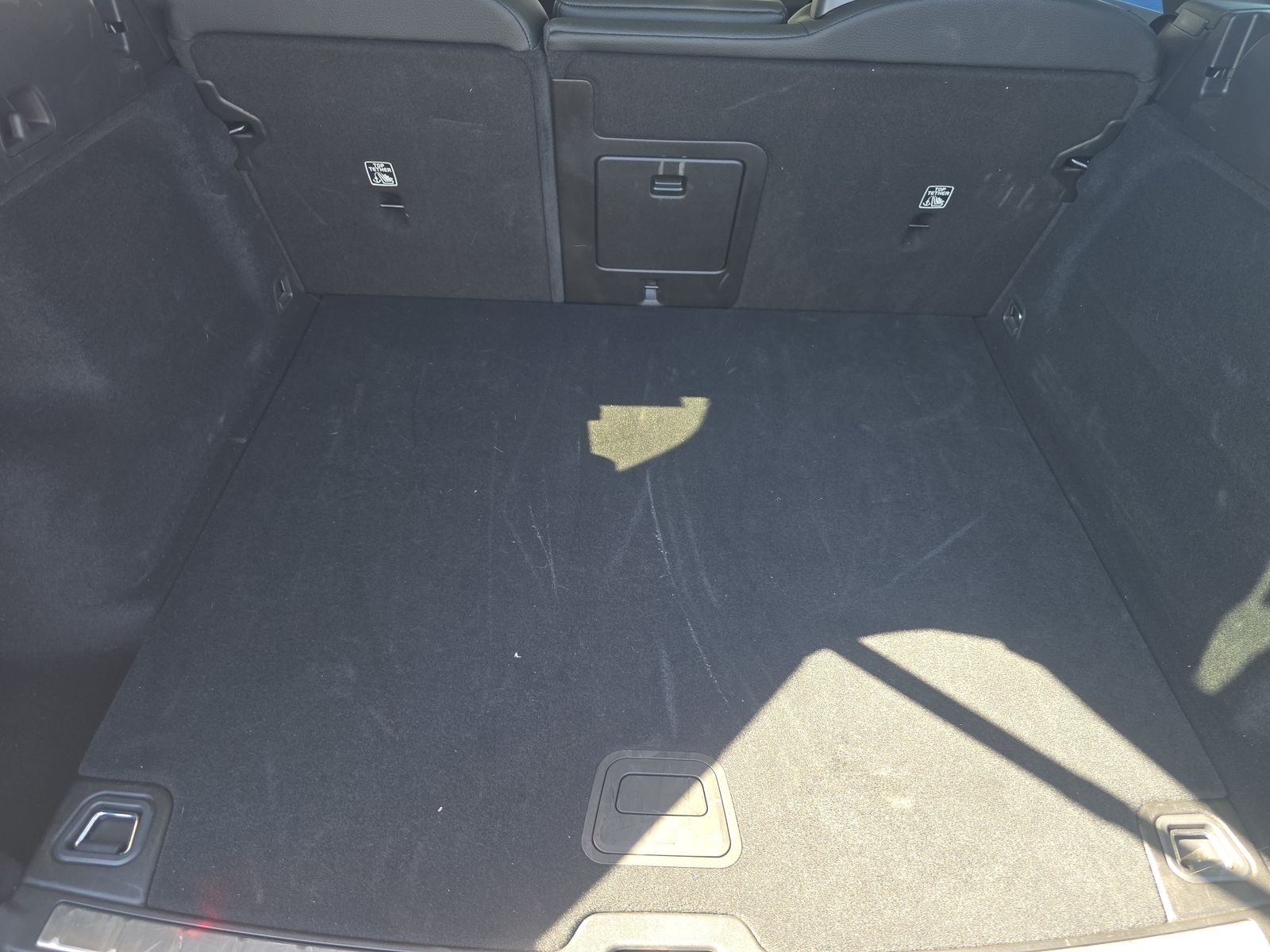 2025 Volvo XC60 B5 Plus AWD