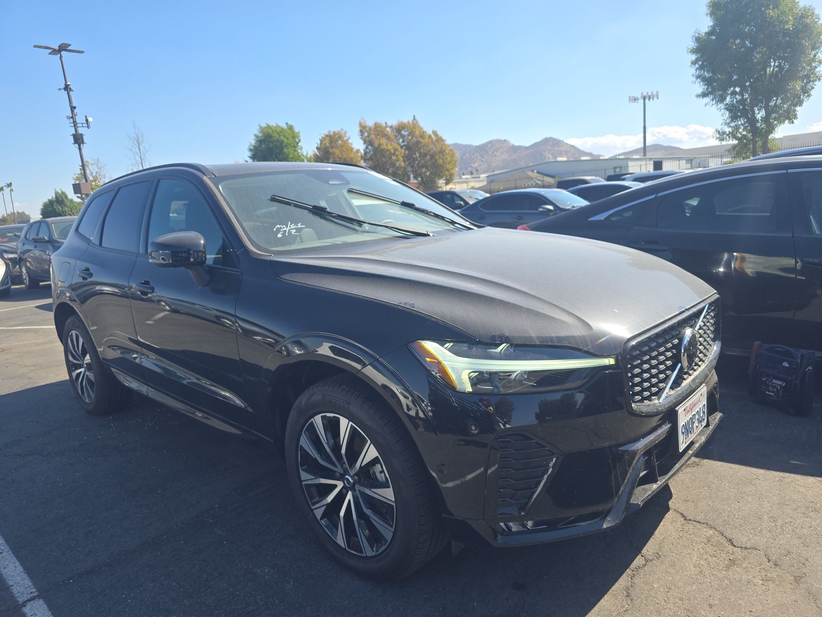 2025 Volvo XC60 B5 Plus AWD