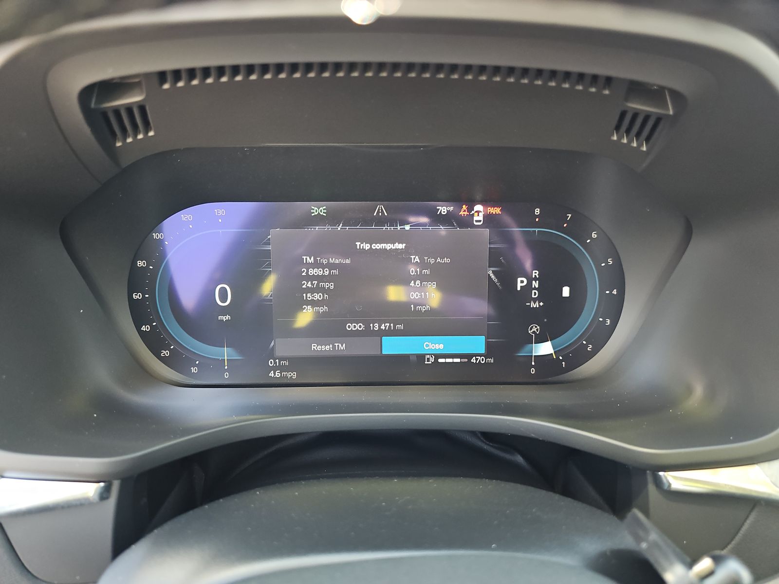 2025 Volvo XC60 B5 Plus AWD