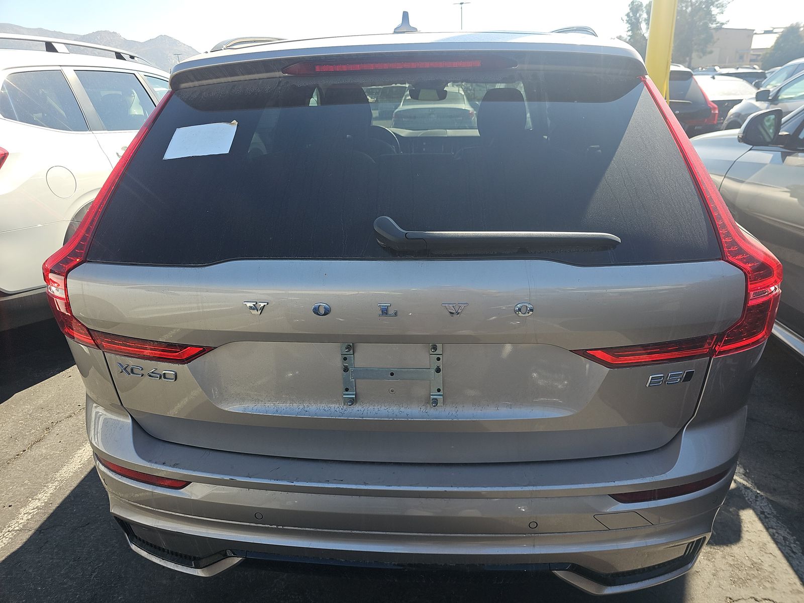 2025 Volvo XC60 B5 Core AWD