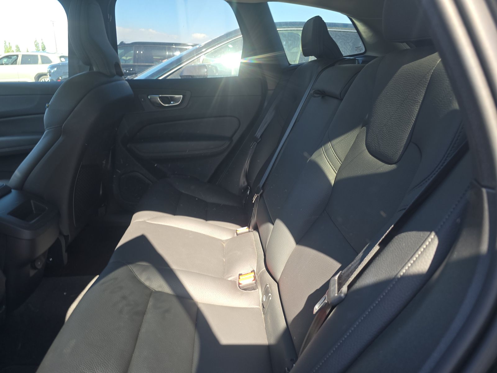 2025 Volvo XC60 B5 Plus AWD