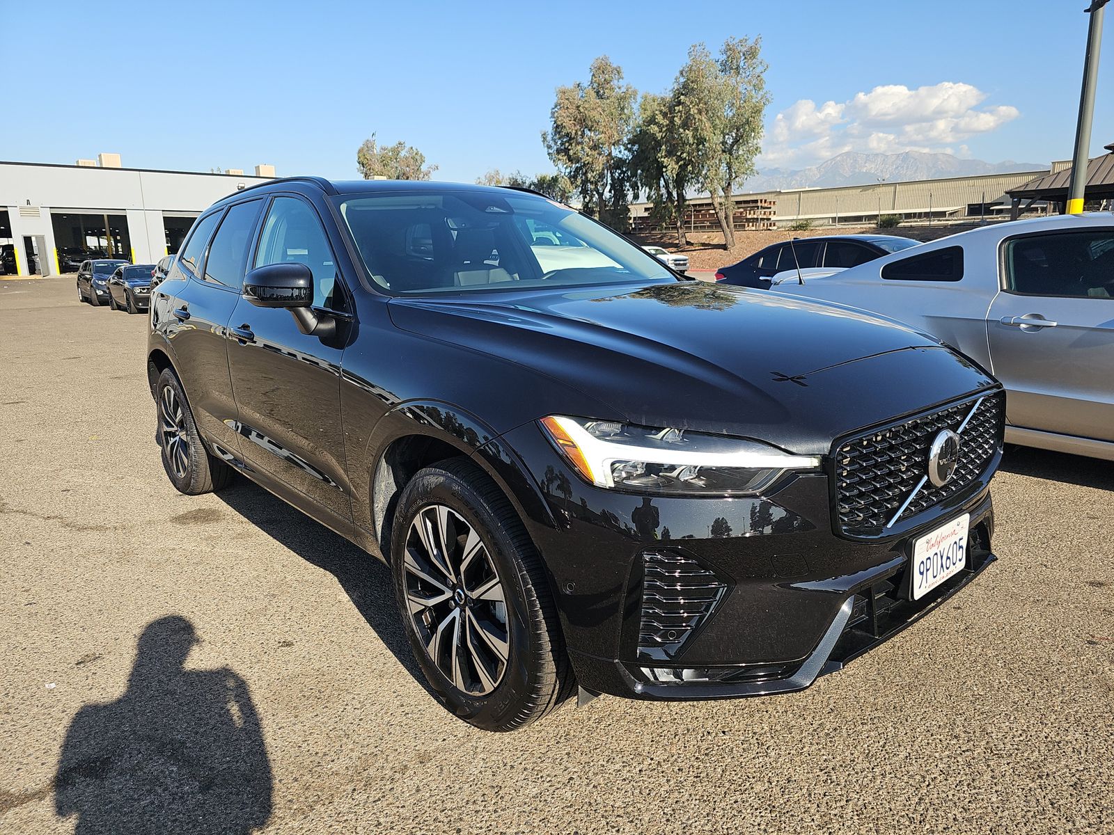 2025 Volvo XC60 B5 Plus AWD