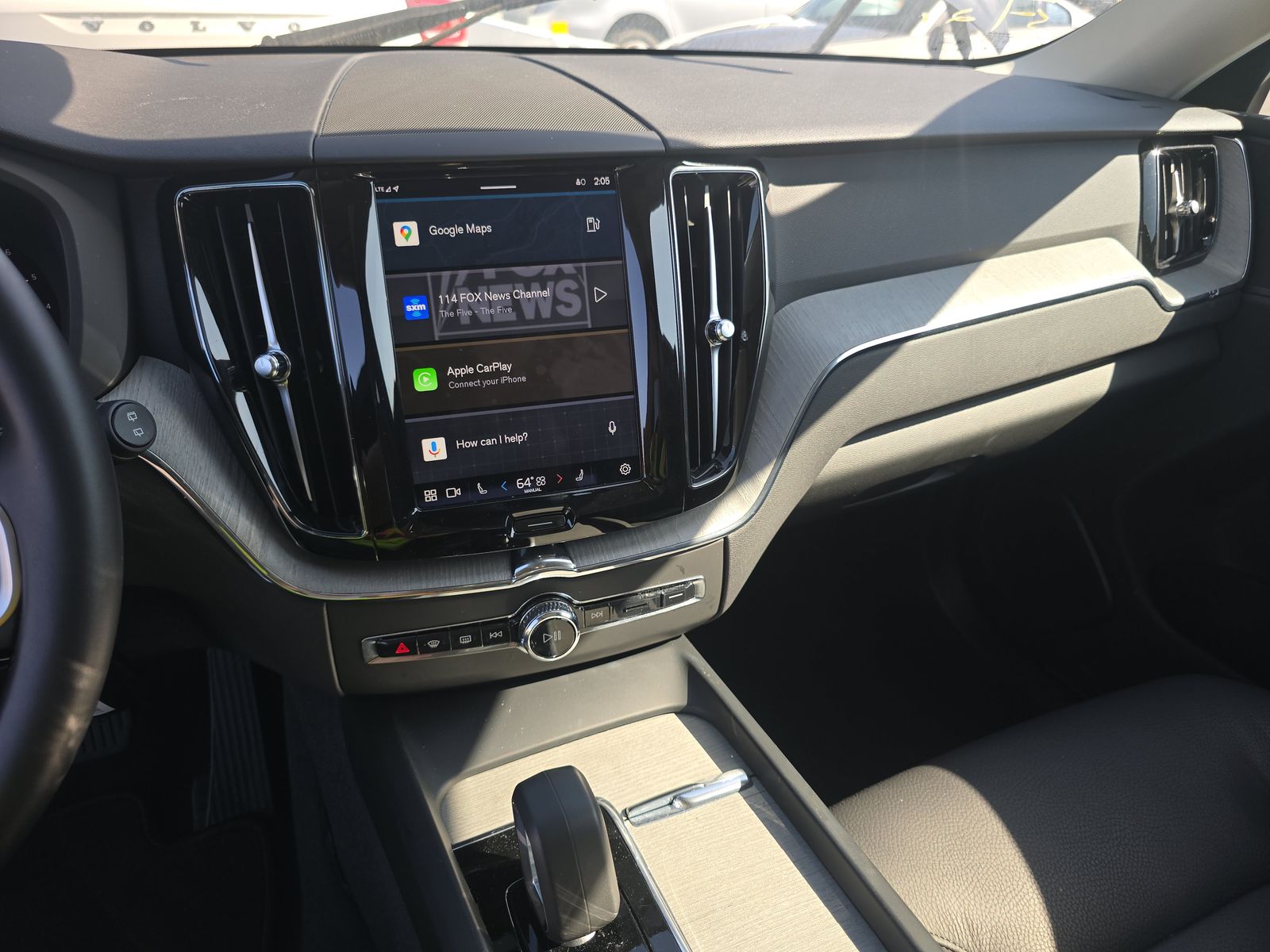 2025 Volvo XC60 B5 Plus AWD